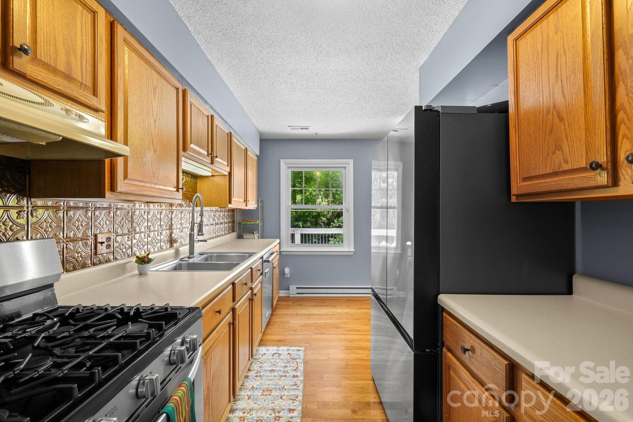 Single Family Residence at 98 Pensacola Avenue, Arden, photo 18 of 46