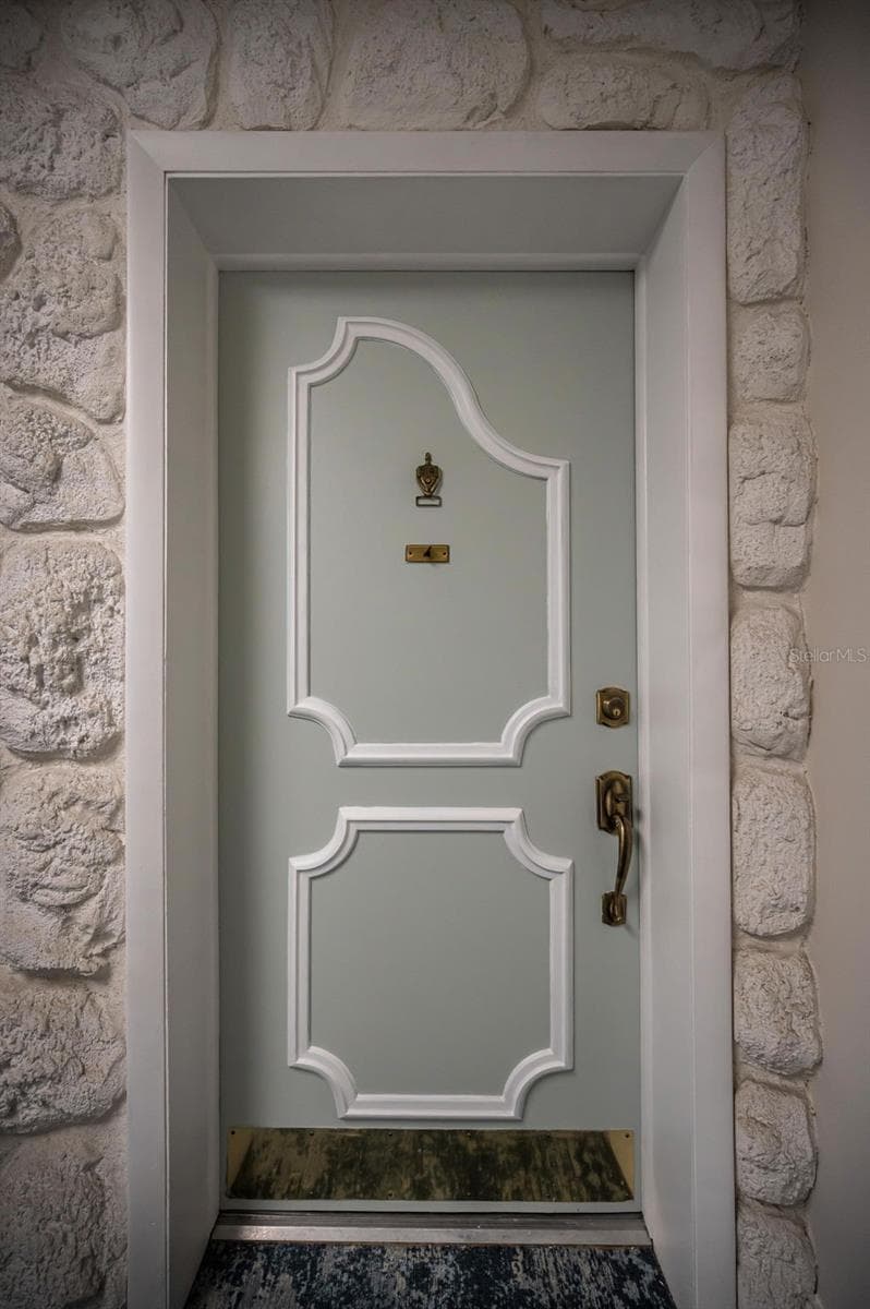 Front door unit 514 - 100 BLUFF VIEW DR #514C, BELLEAIR BLUFFS