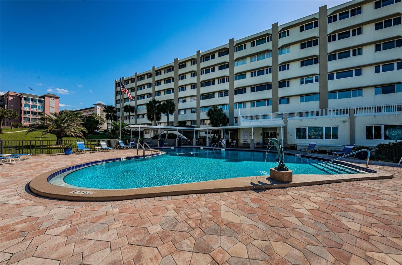Heated Pool - 100 BLUFF VIEW DR #514C, BELLEAIR BLUFFS
