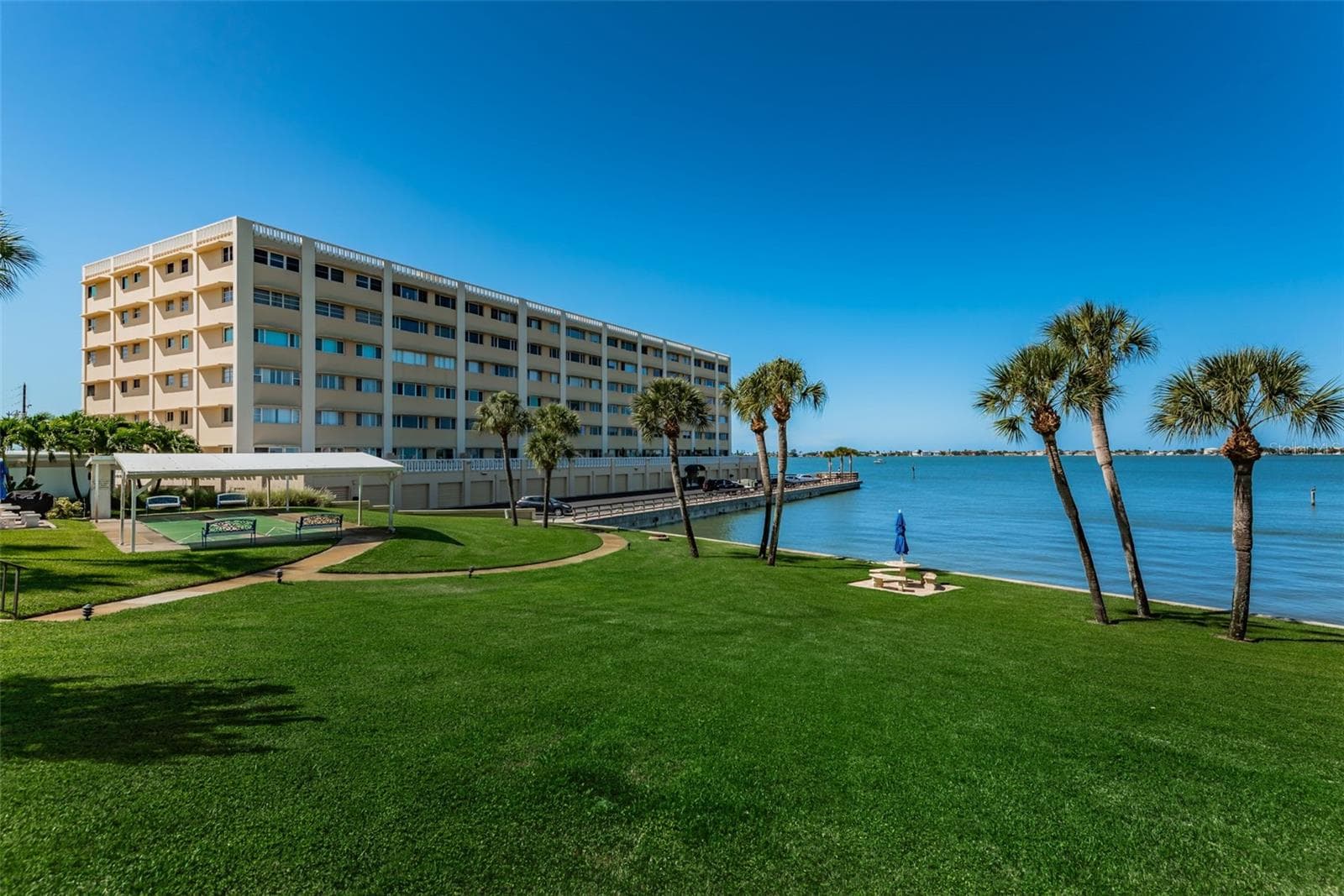 place to play - 100 BLUFF VIEW DR #514C, BELLEAIR BLUFFS