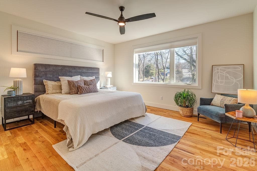 Single Family Residence at 21 Orrinel Way, Asheville, photo 13 of 36