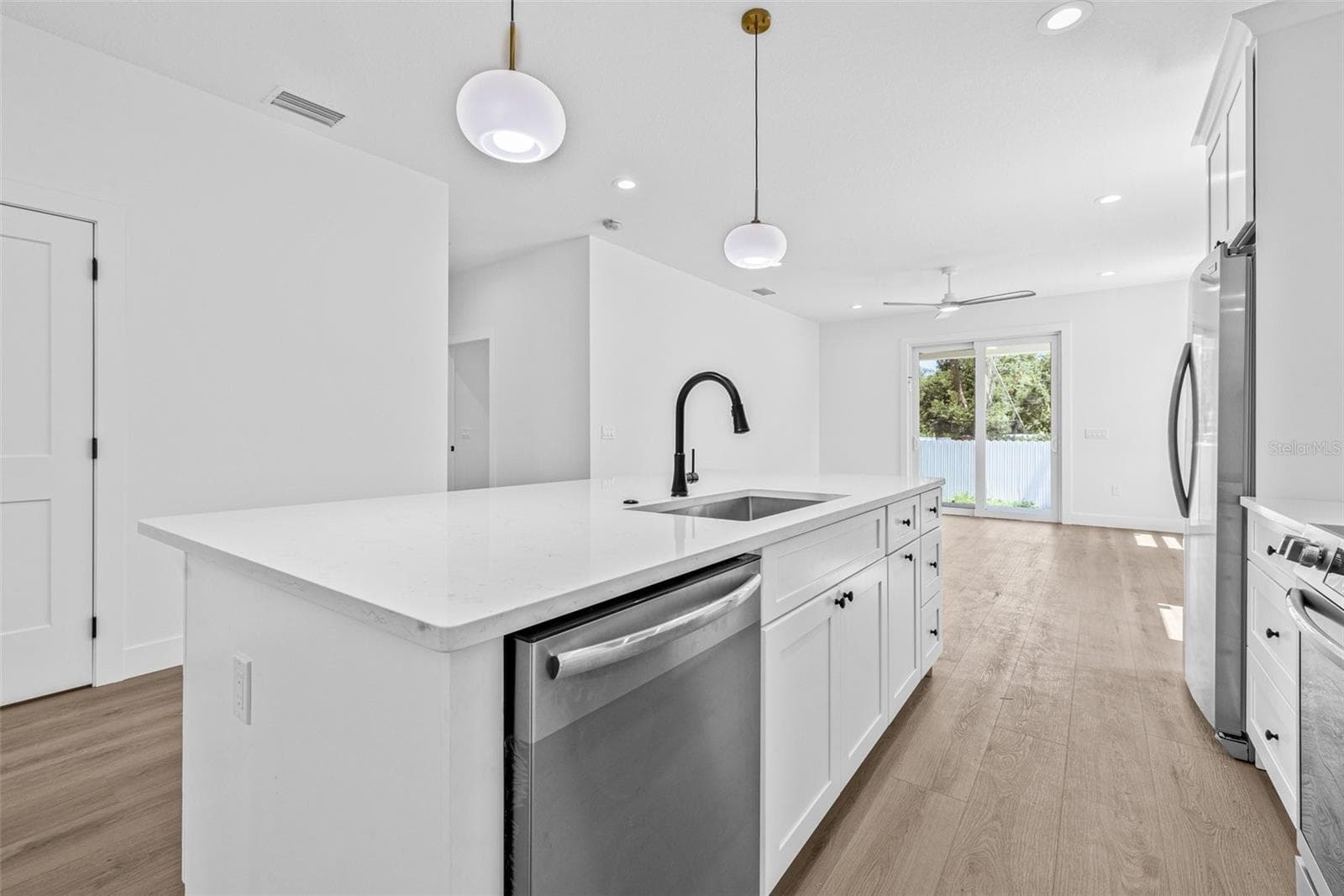 Kitchen - 7617 ALVINA ST, TAMPA