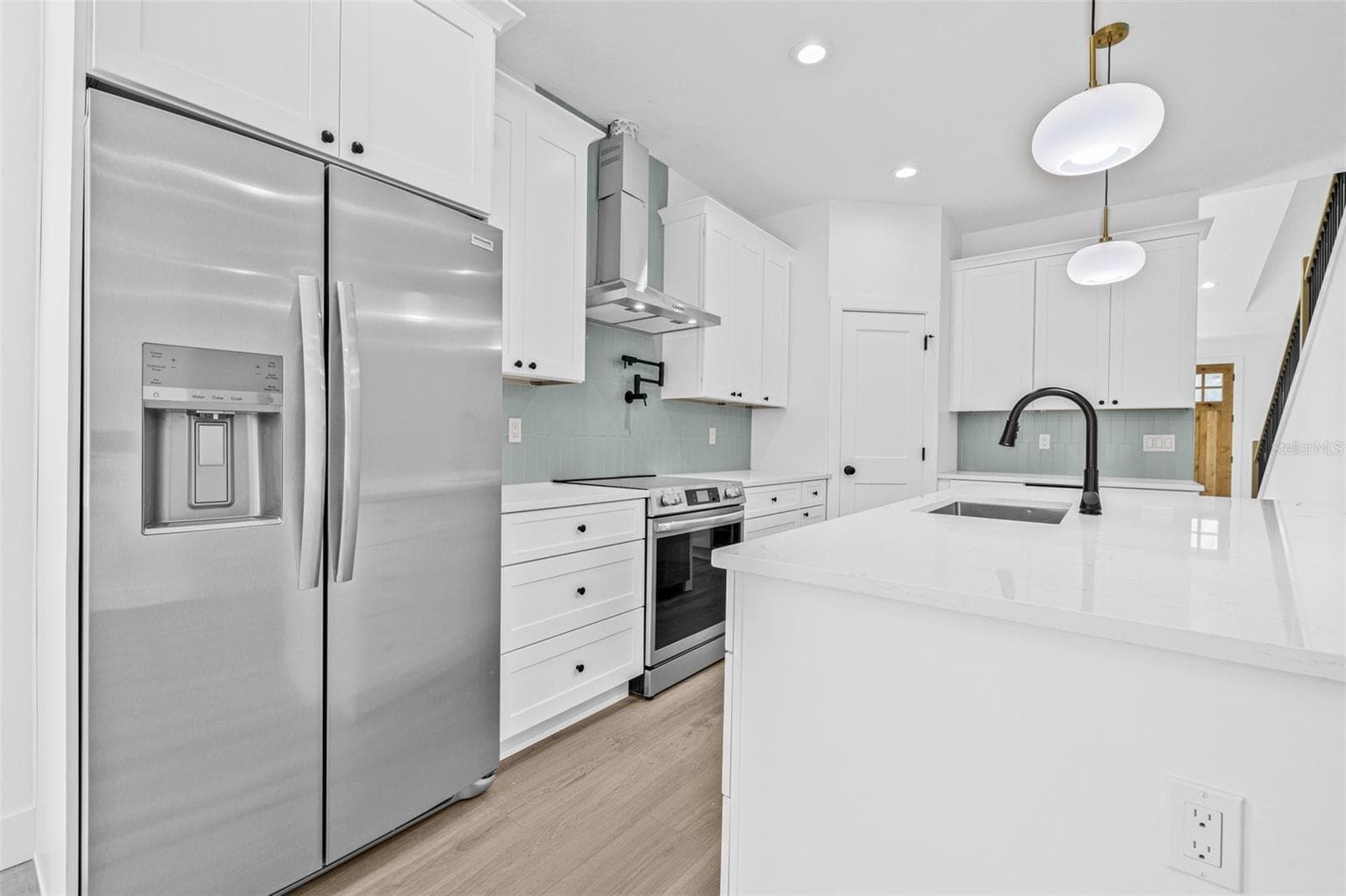 Kitchen - 7617 ALVINA ST, TAMPA