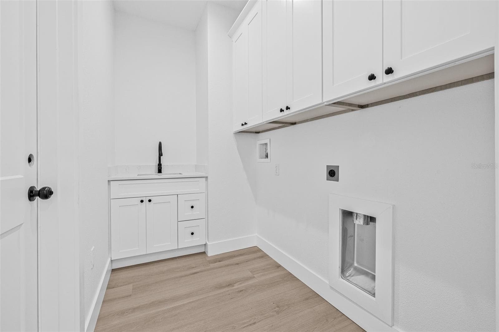 Laundry Room - 7617 ALVINA ST, TAMPA