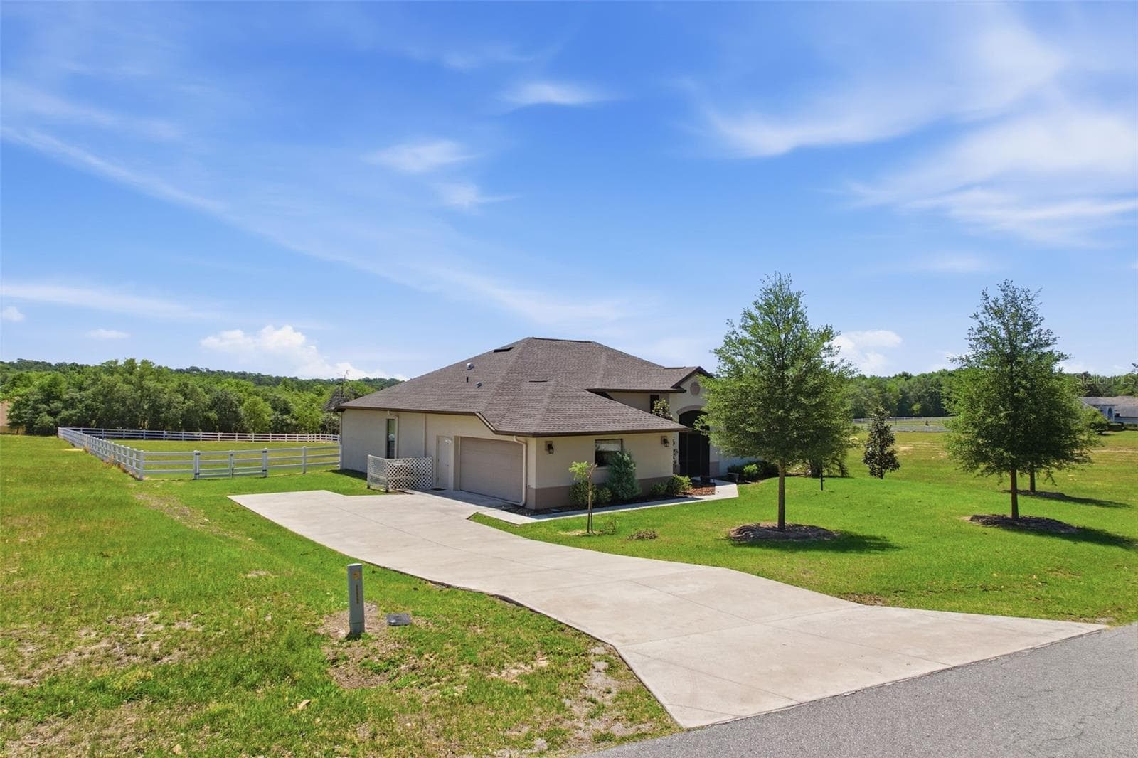Single Family Residence at 1381 N SPEND A BUCK DR, HERNANDO, photo 3 of 99