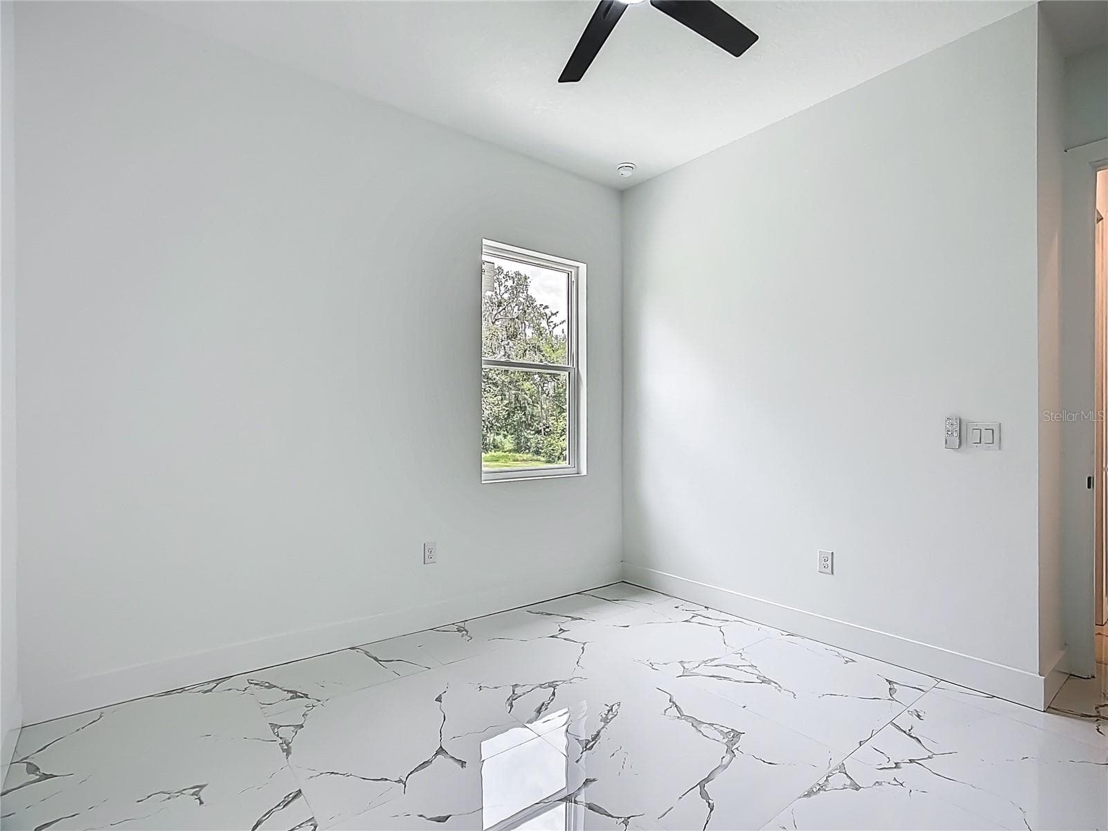 Single Family Residence at 2105 DORMAN ROCK PL, PLANT CITY, photo 27 of 48