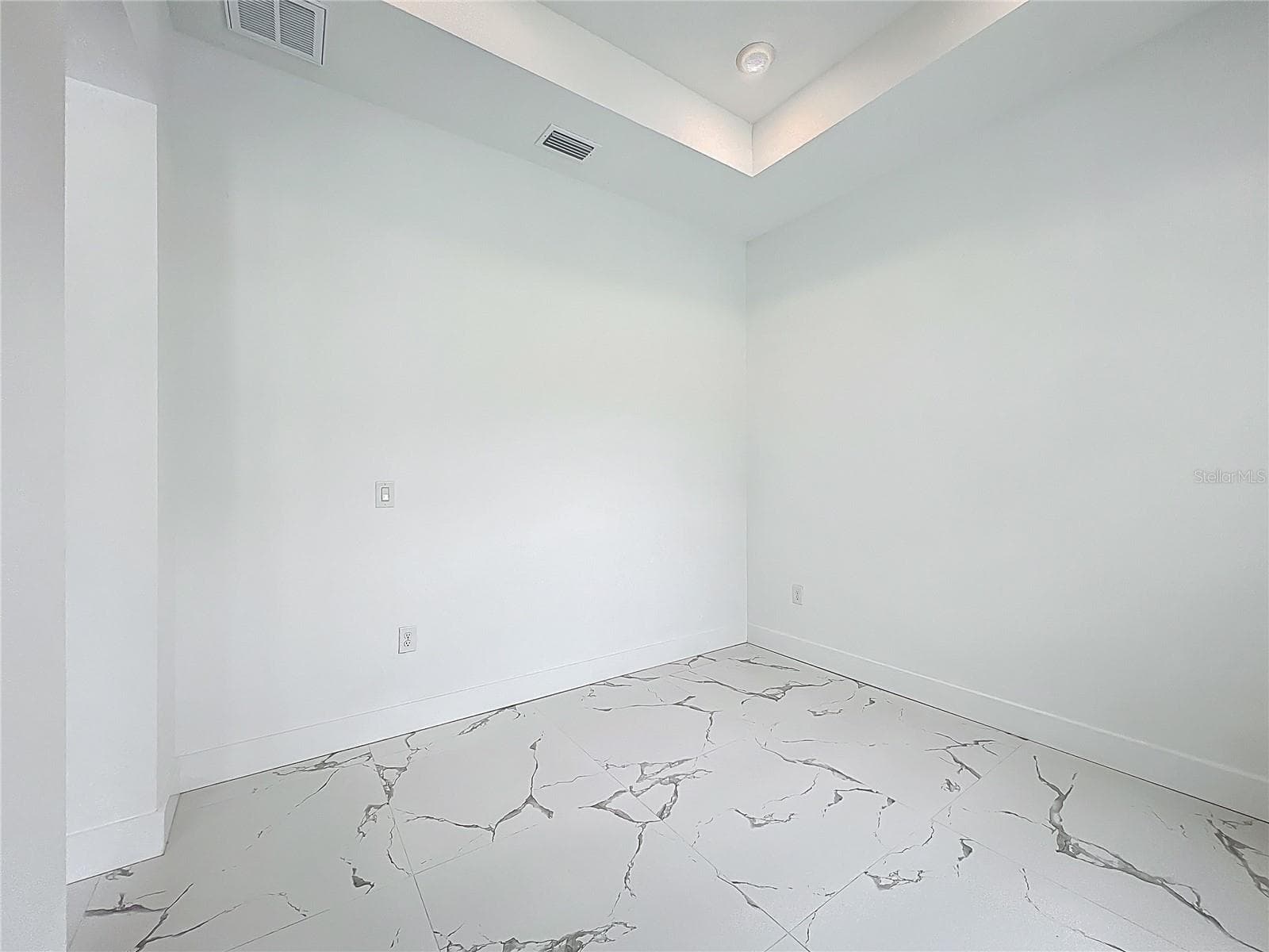 Office/Bonus Room - 2105 DORMAN ROCK PL, PLANT CITY