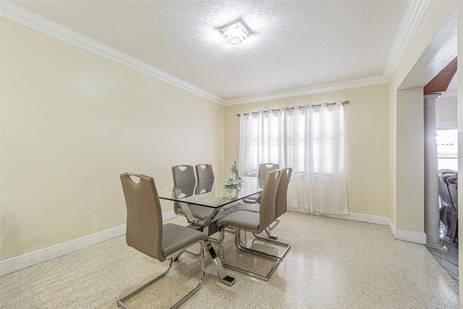Single Family Residence at 3112 W HENRY AVE, TAMPA, photo 15 of 31