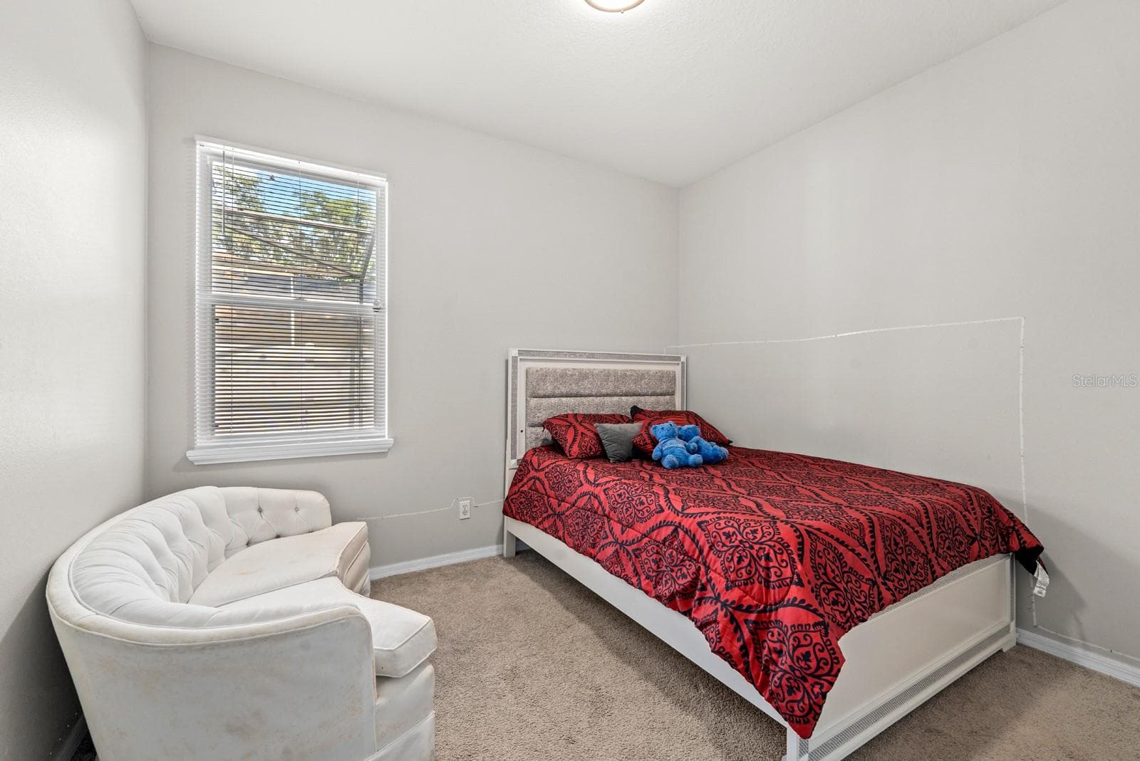Single Family Residence at 4814 PORTOBELLO CIR, VALRICO, photo 22 of 36