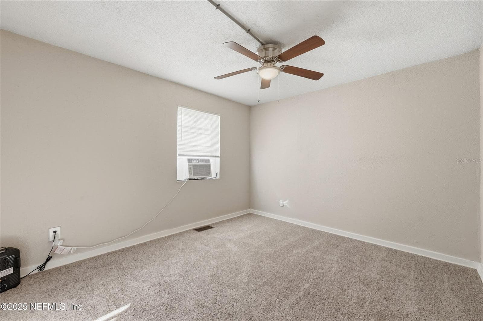 Room - 1217 W 29TH ST, JACKSONVILLE