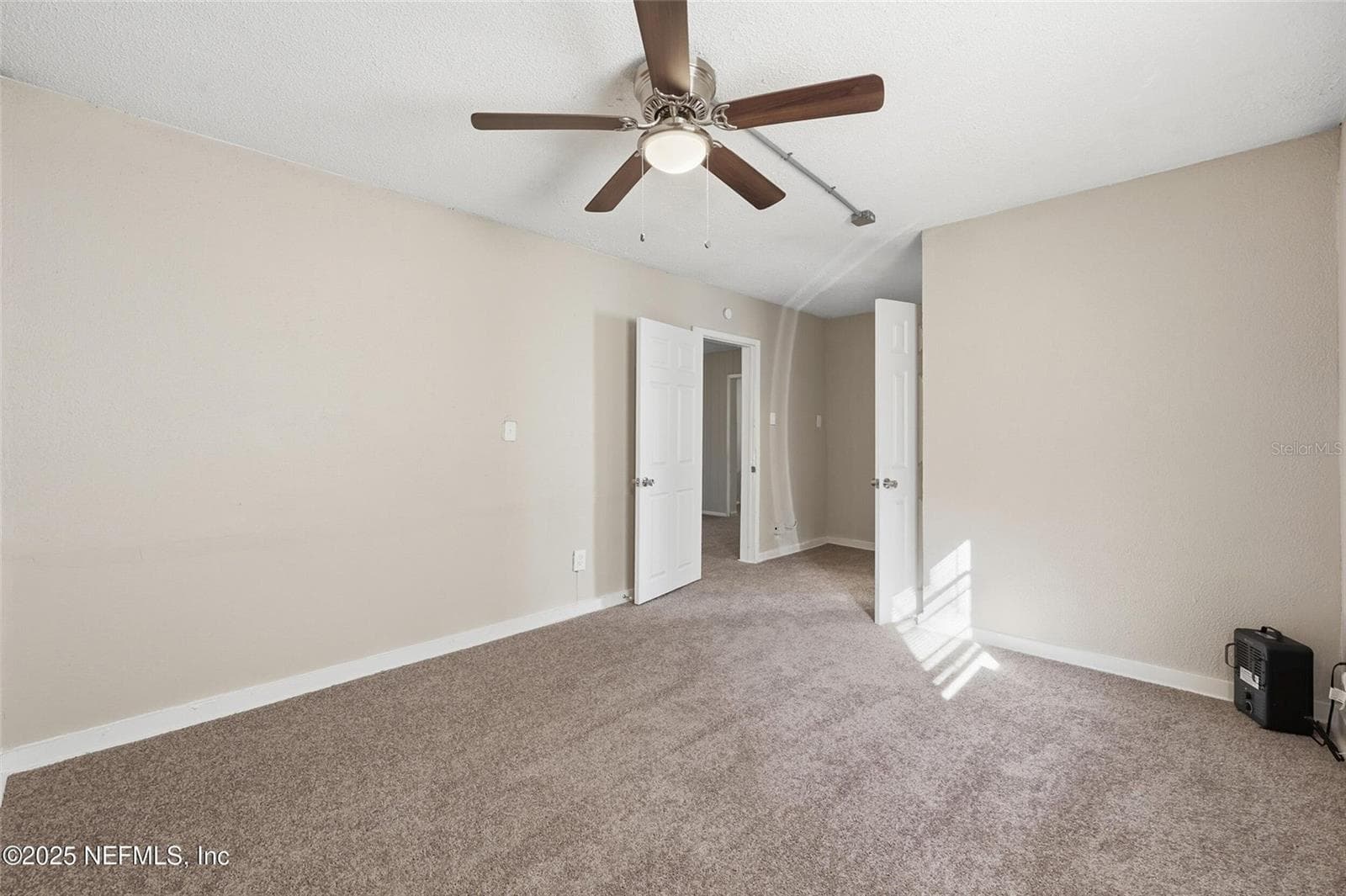 Room - 1217 W 29TH ST, JACKSONVILLE