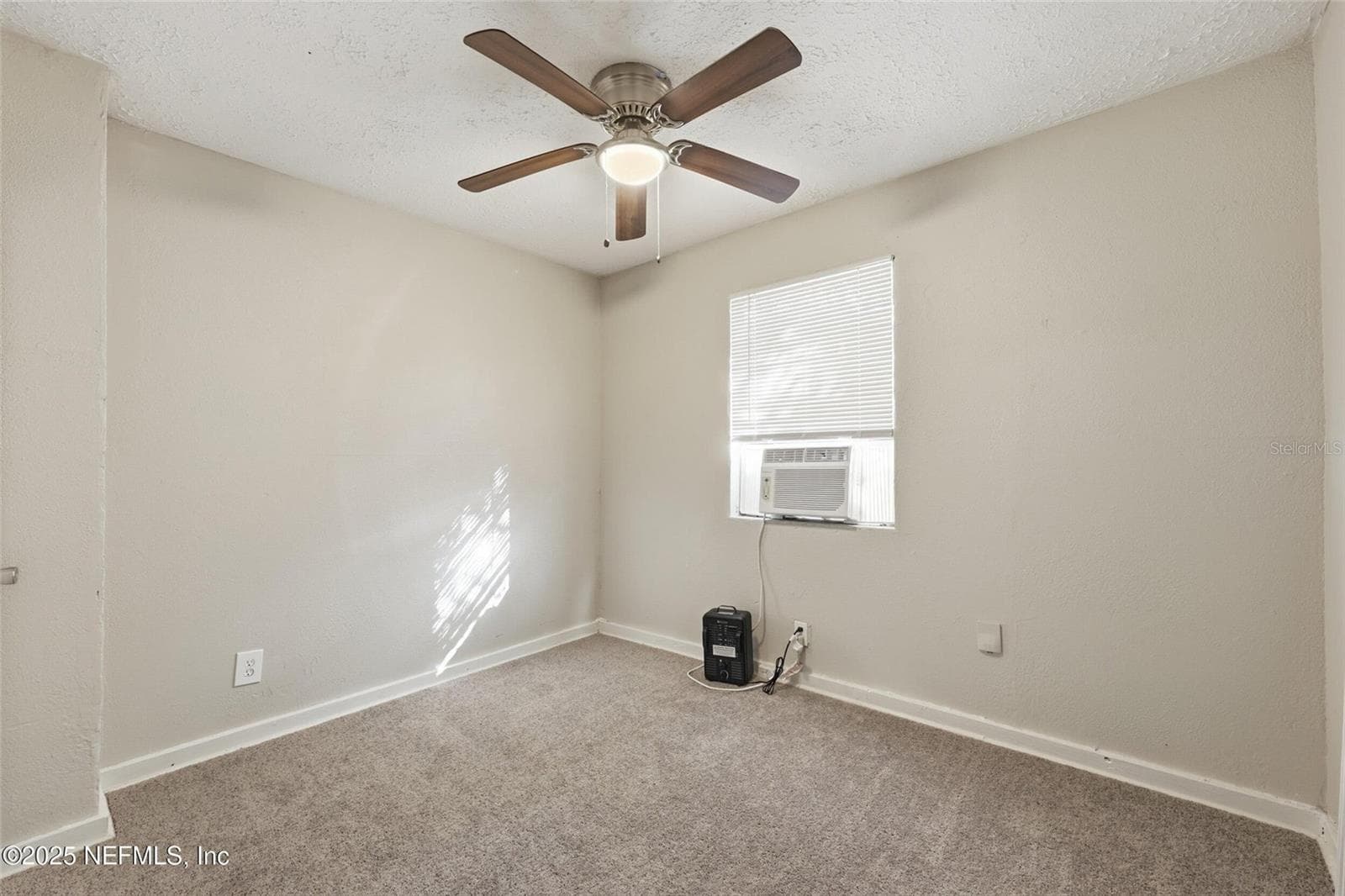 Room - 1217 W 29TH ST, JACKSONVILLE