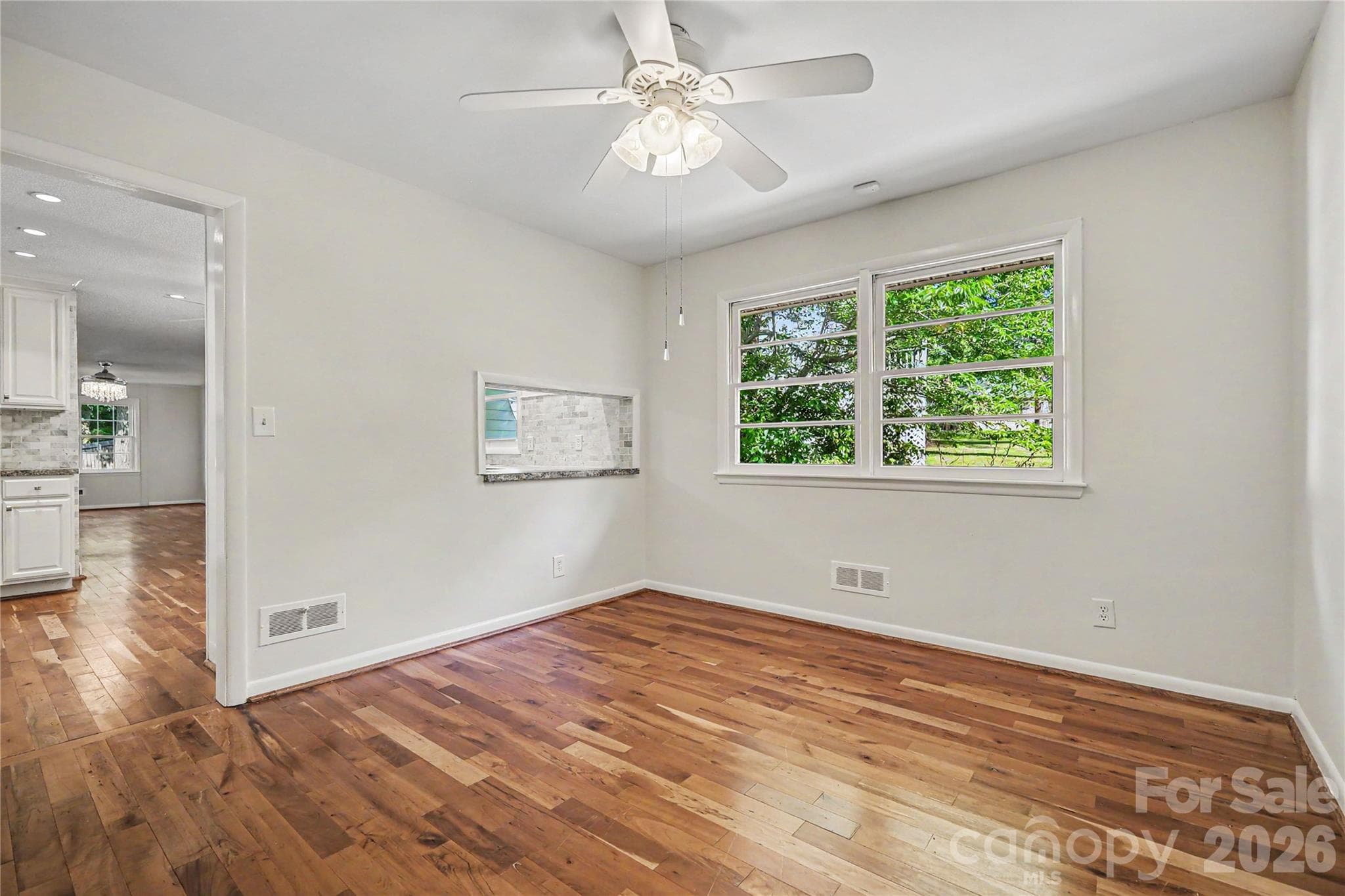 Single Family Residence at 211 Windsor Drive, Shelby, photo 8 of 21