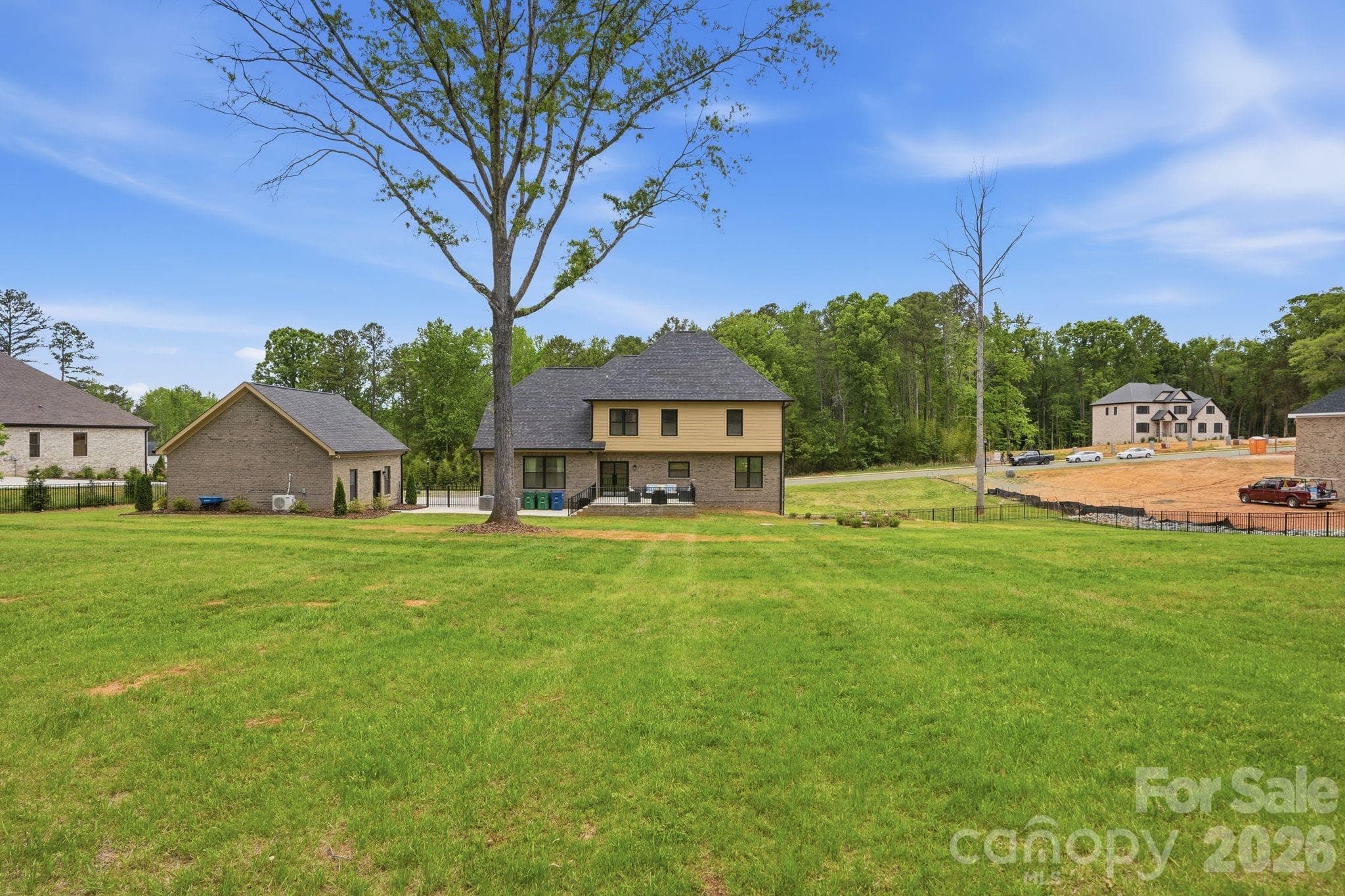 Single Family Residence at 8508 Max Meadows Drive, Charlotte, photo 45 of 48
