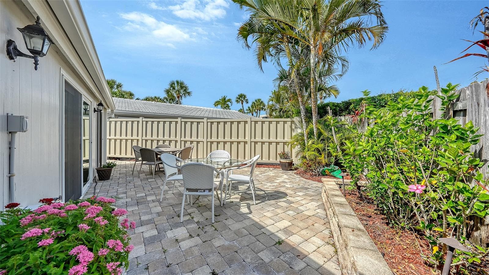 Villa at 206 HOURGLASS WAY #V10, SARASOTA, photo 20 of 71