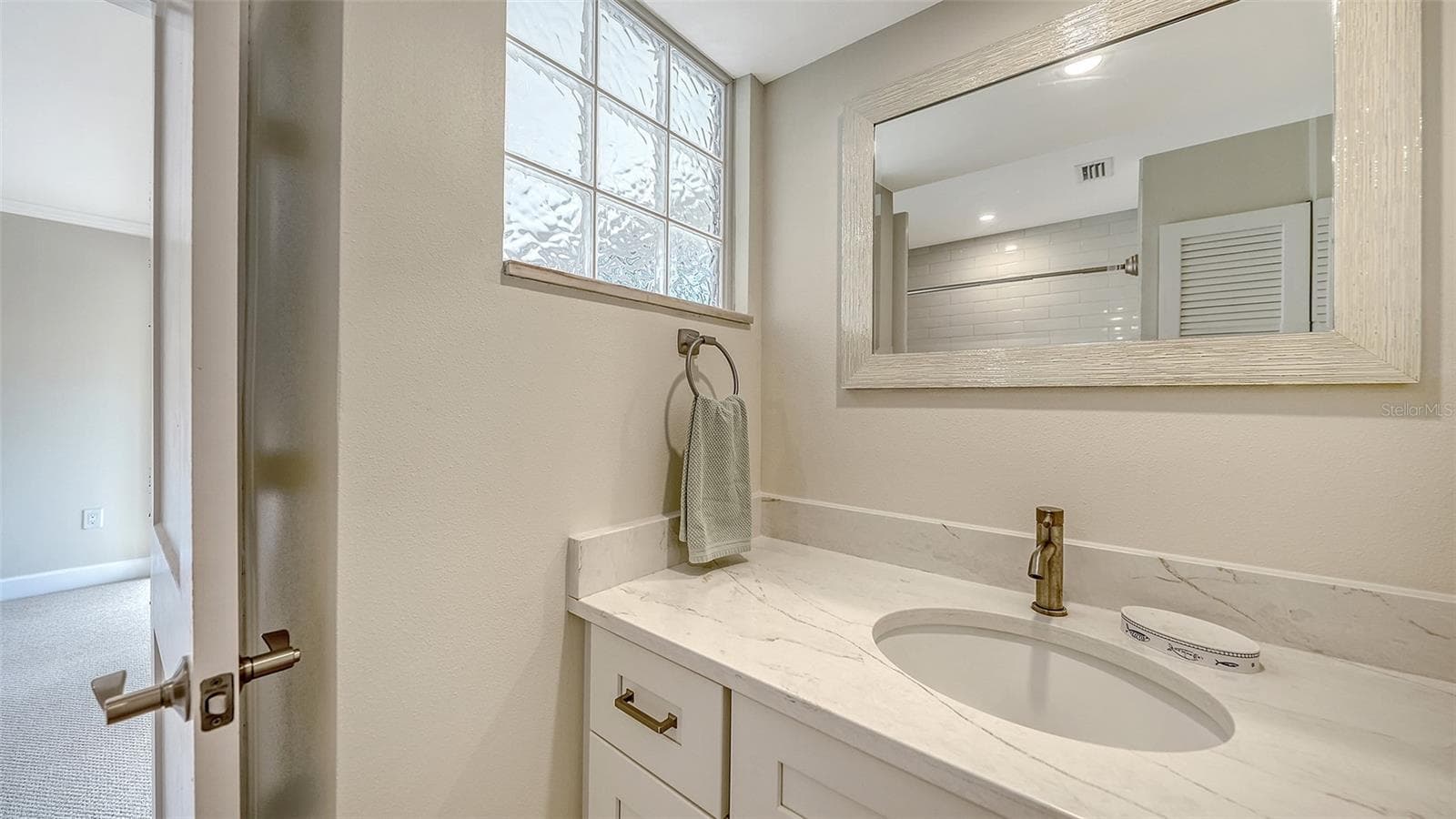 Primary bath. - 206 HOURGLASS WAY #V10, SARASOTA
