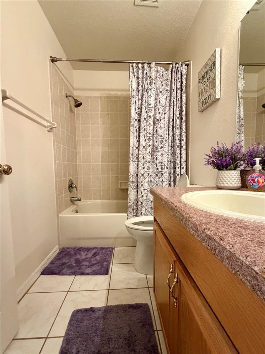 Single Family Residence at 4303 ORANGE RIDGE CT, VALRICO, photo 9 of 35