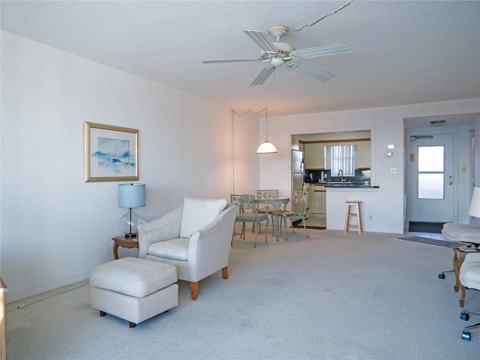 Living Room - 7000 BEACH PLZ #202, ST PETE BEACH