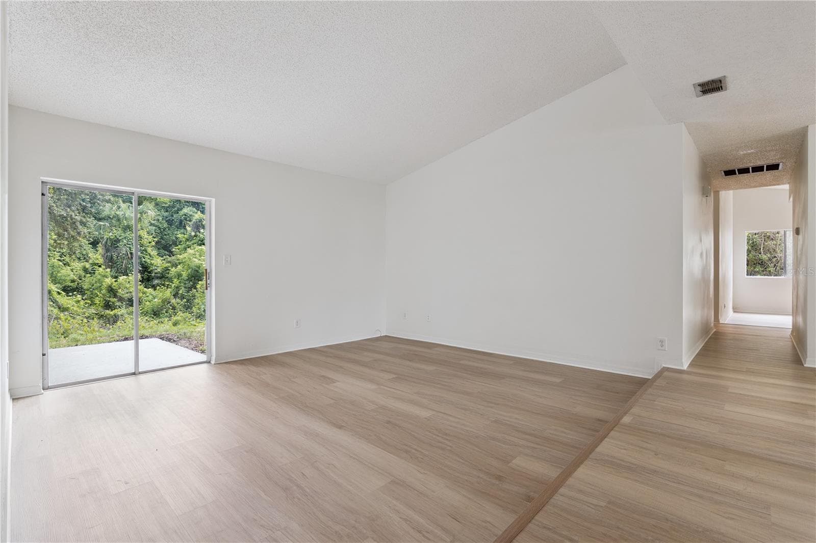 Single Family Residence at 110 HOLDERNESS DR, LONGWOOD, photo 4 of 16