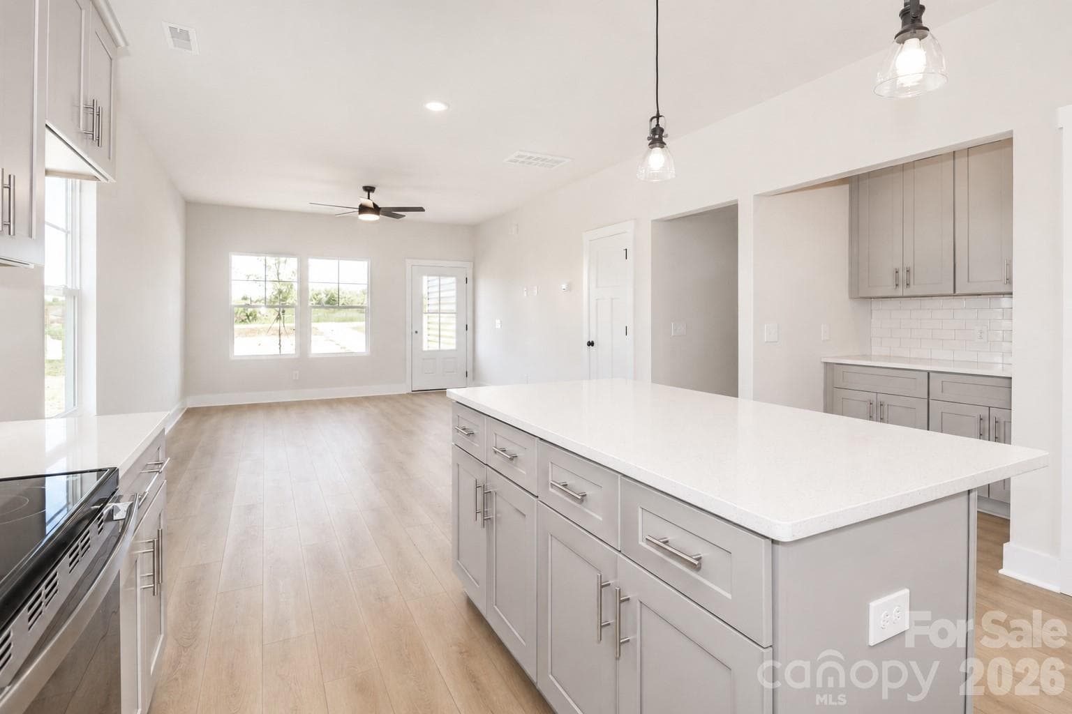 Kitchen Island - 103 Cain Road, Stony Point