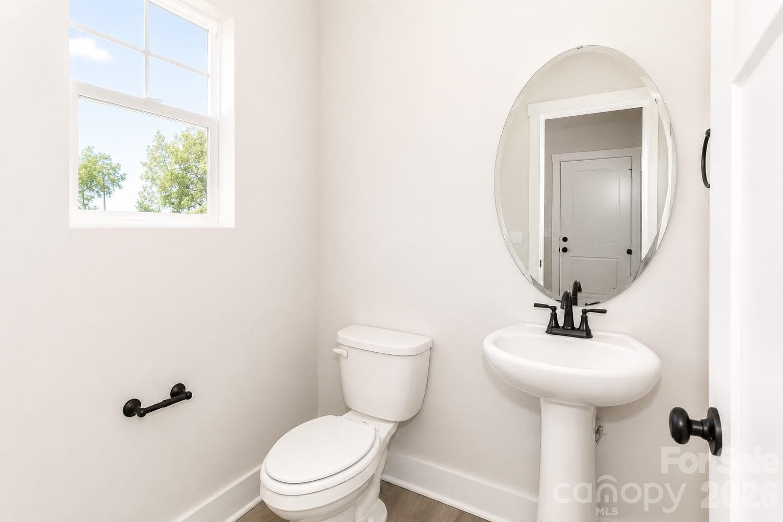 Powder Room - 103 Cain Road, Stony Point