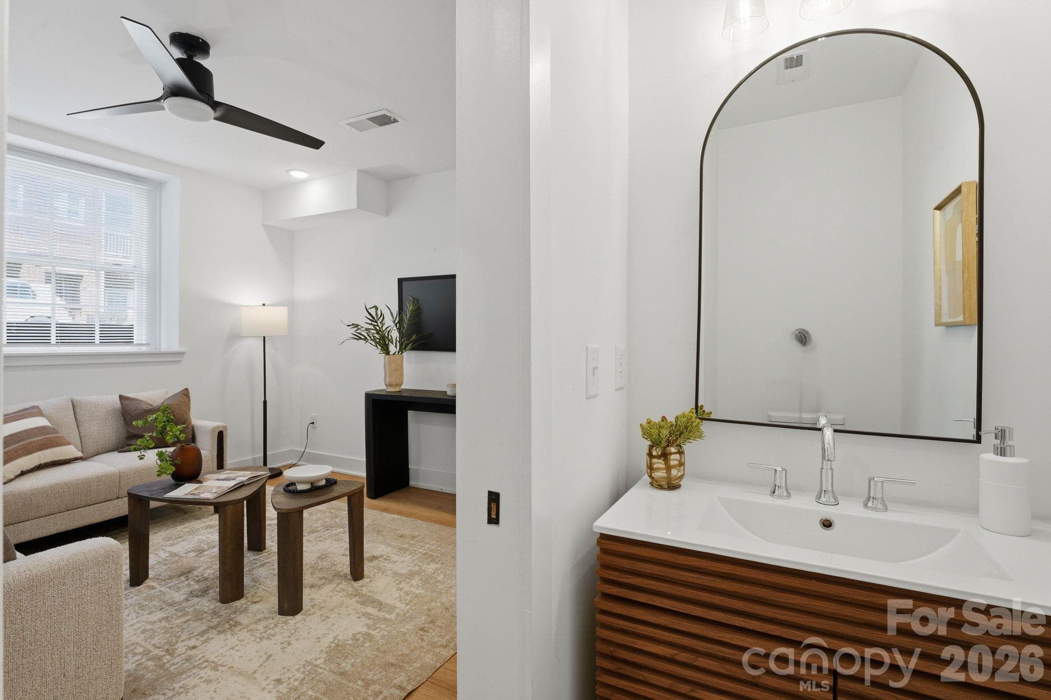 Condominium at Charlotte, photo 9 of 45