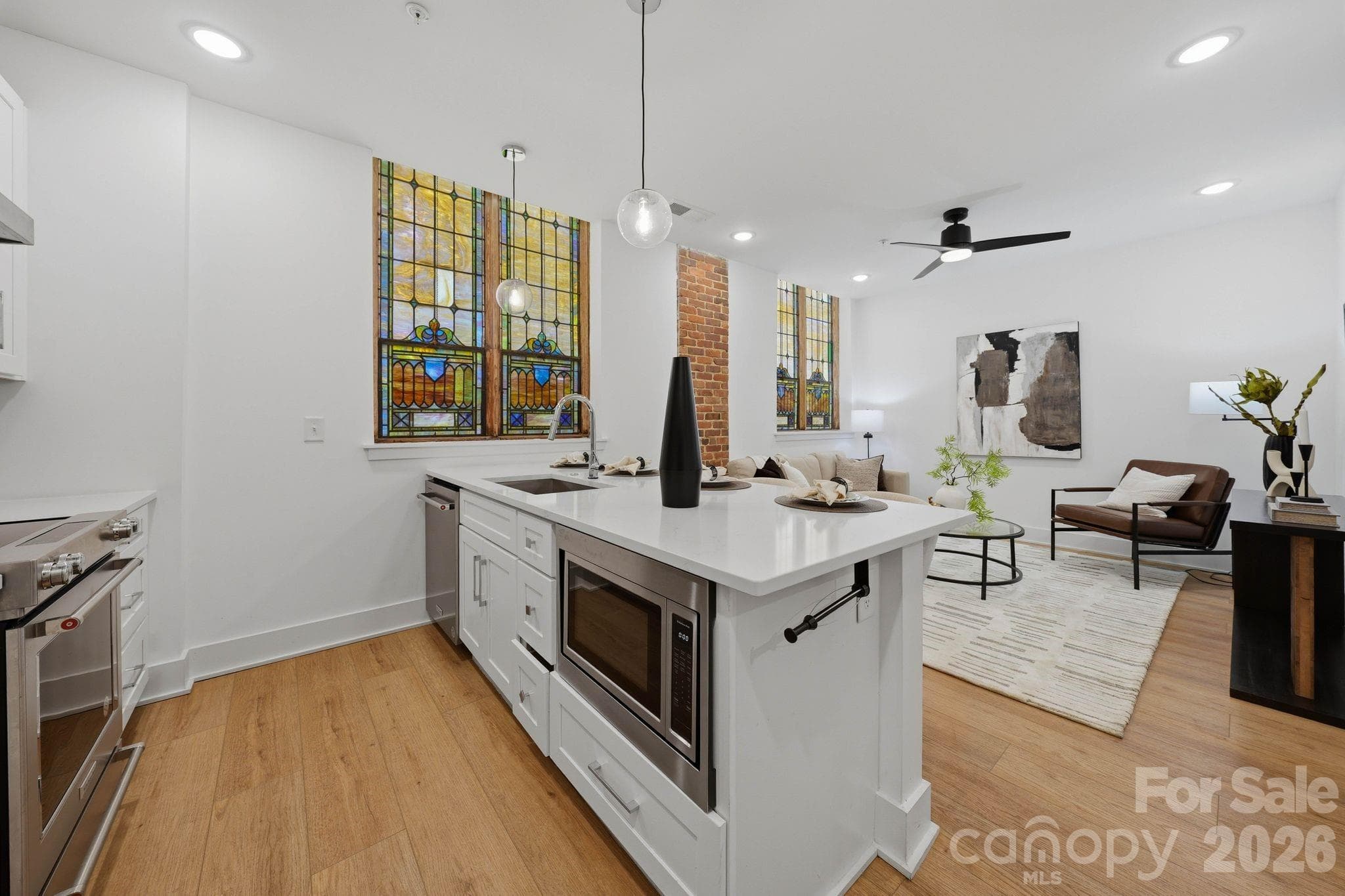 Condominium at Charlotte, photo 8 of 45