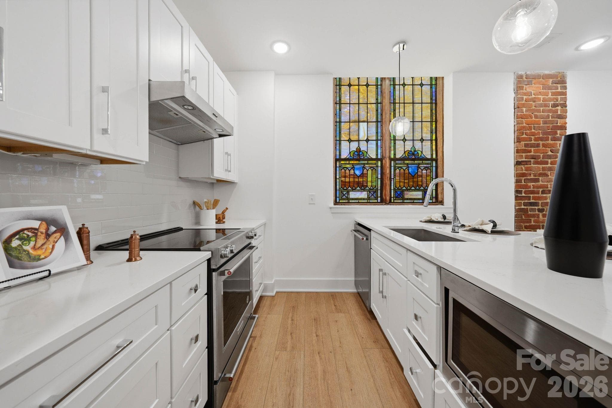 Condominium at Charlotte, photo 9 of 45