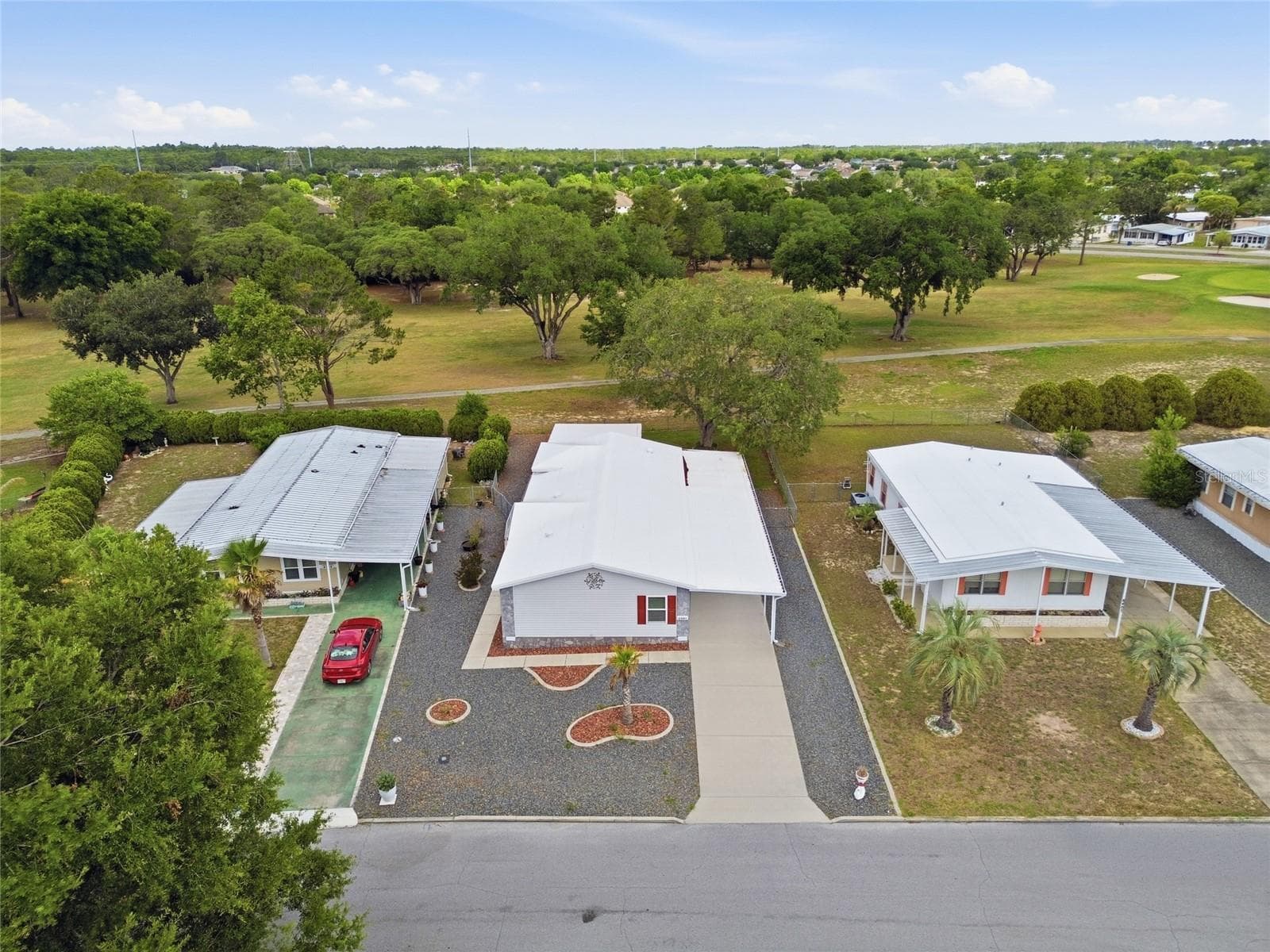 Manufactured Home at 8401 WEATHERFORD AVE, BROOKSVILLE, photo 28 of 33
