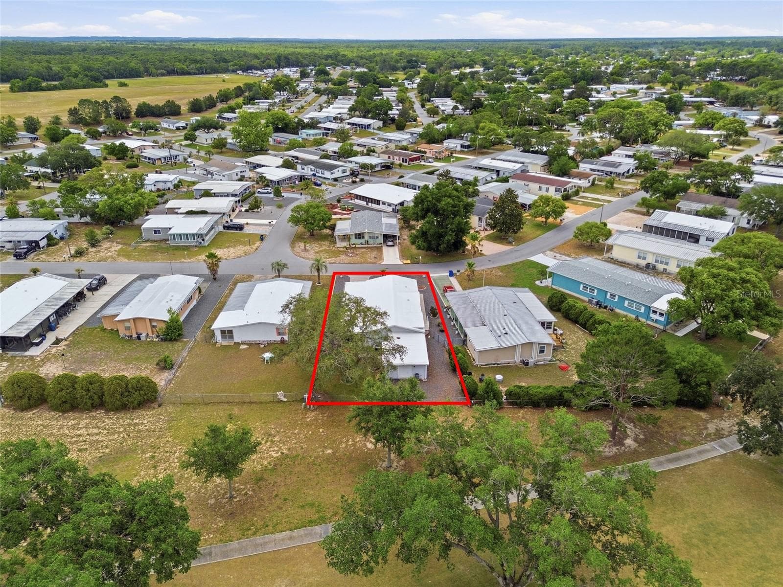 Manufactured Home at 8401 WEATHERFORD AVE, BROOKSVILLE, photo 32 of 33