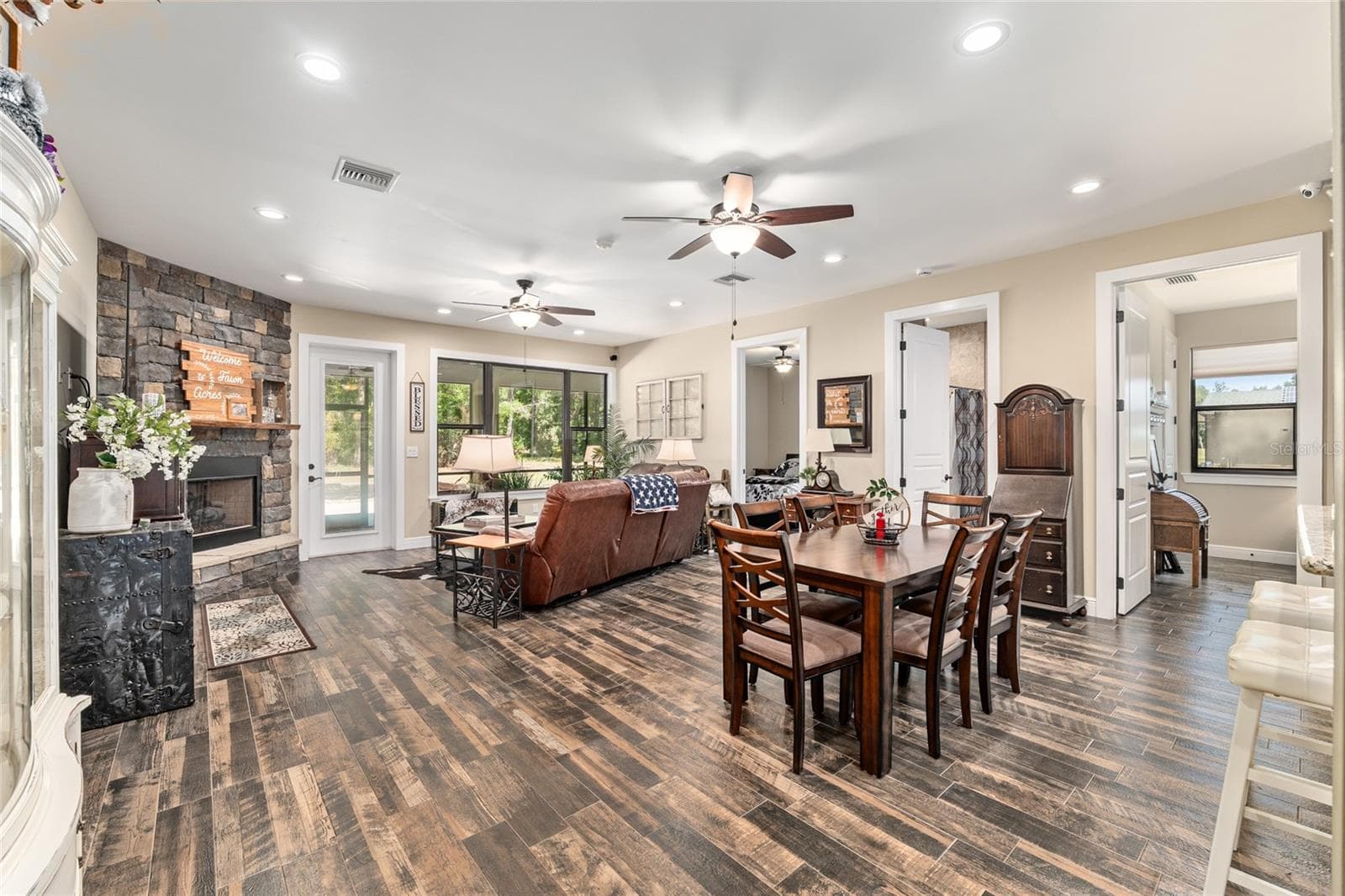 Single Family Residence at 5190 NW 90TH AVE, CHIEFLAND, photo 8 of 57
