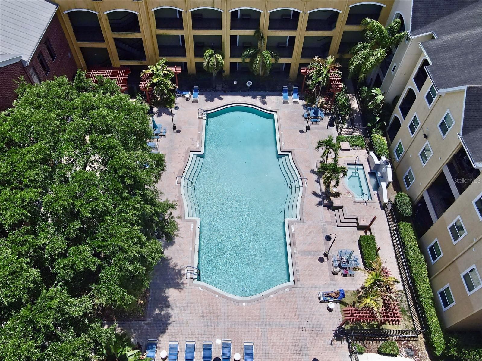 Condominium at 1810 E PALM AVE #5122, TAMPA, photo 32 of 56