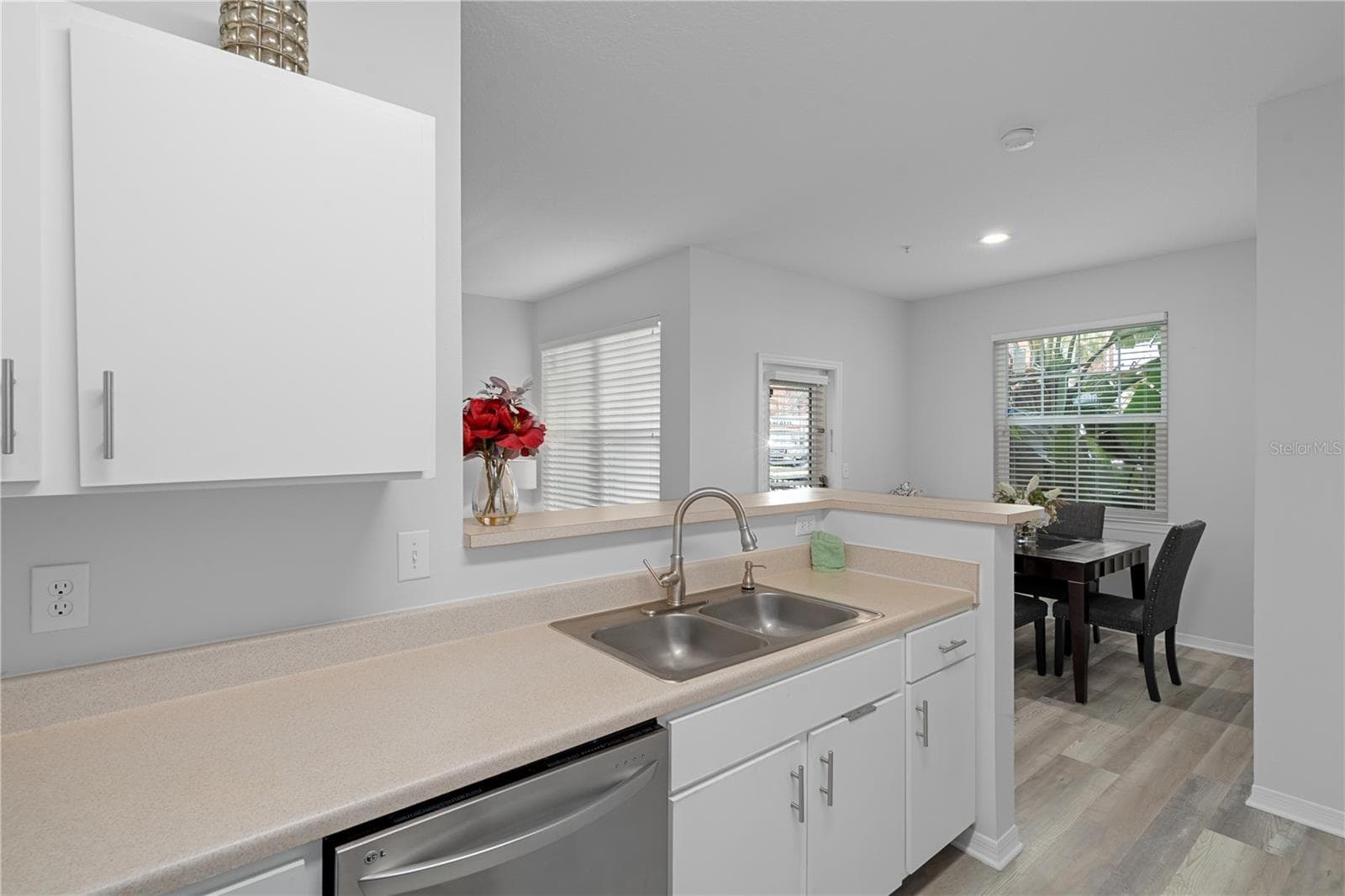 Condominium at 1810 E PALM AVE #5122, TAMPA, photo 10 of 56