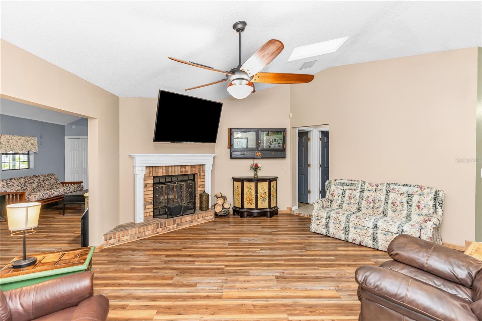 Living Room - 721 MCGREGOR RD, DELAND