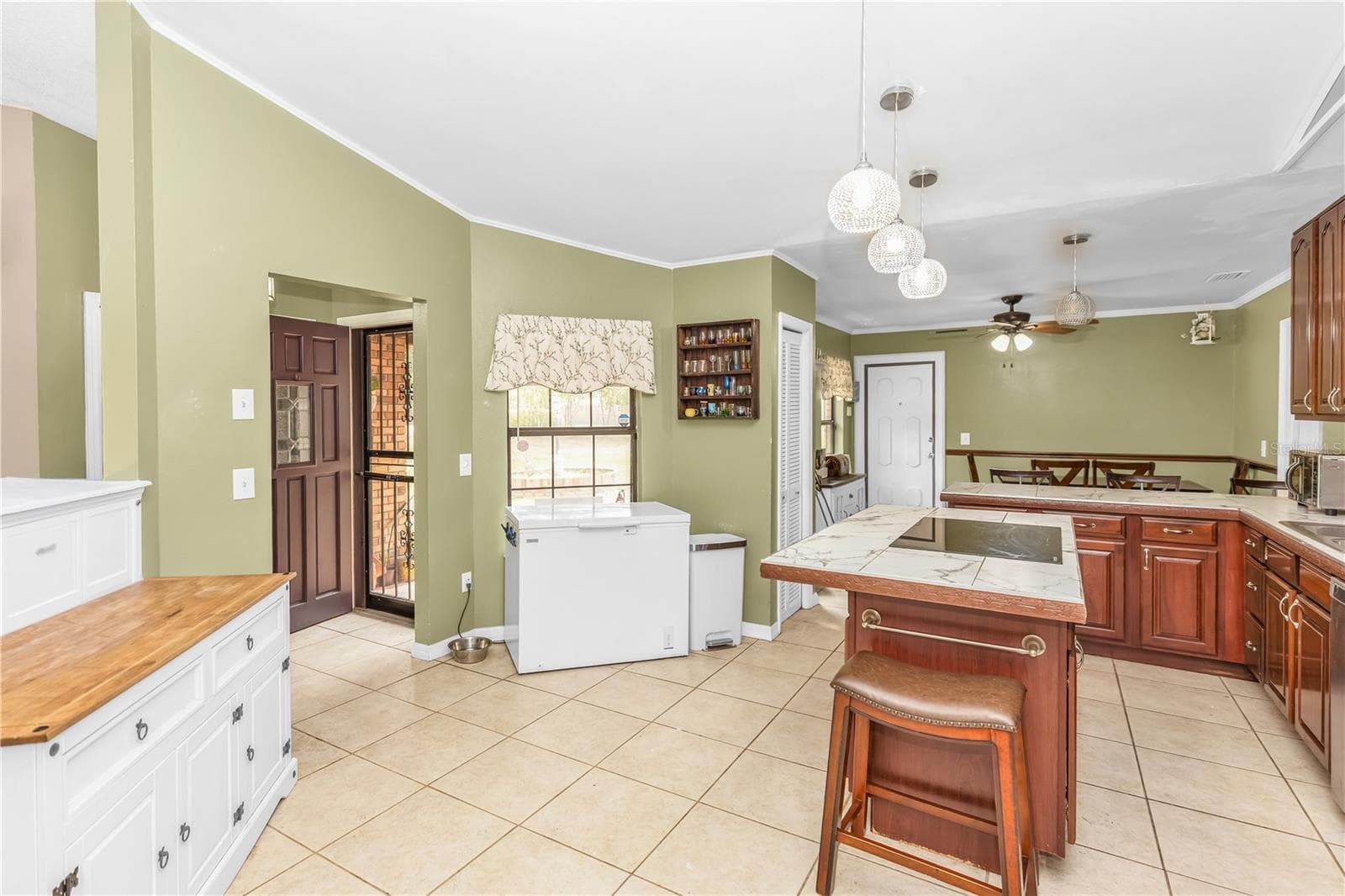 Kitchen - 721 MCGREGOR RD, DELAND