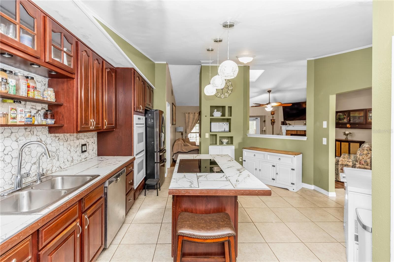 Kitchen - 721 MCGREGOR RD, DELAND