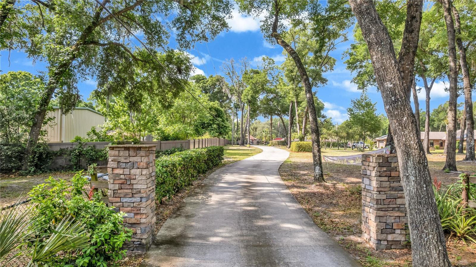 Property Entrance - 721 MCGREGOR RD, DELAND