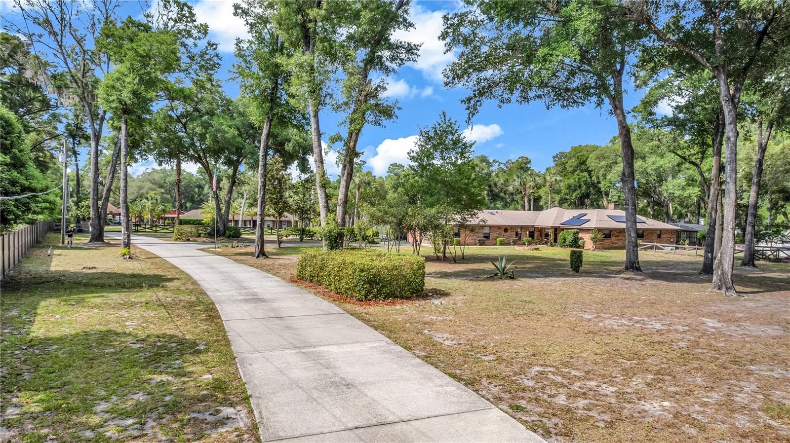 Property Entrance - 721 MCGREGOR RD, DELAND