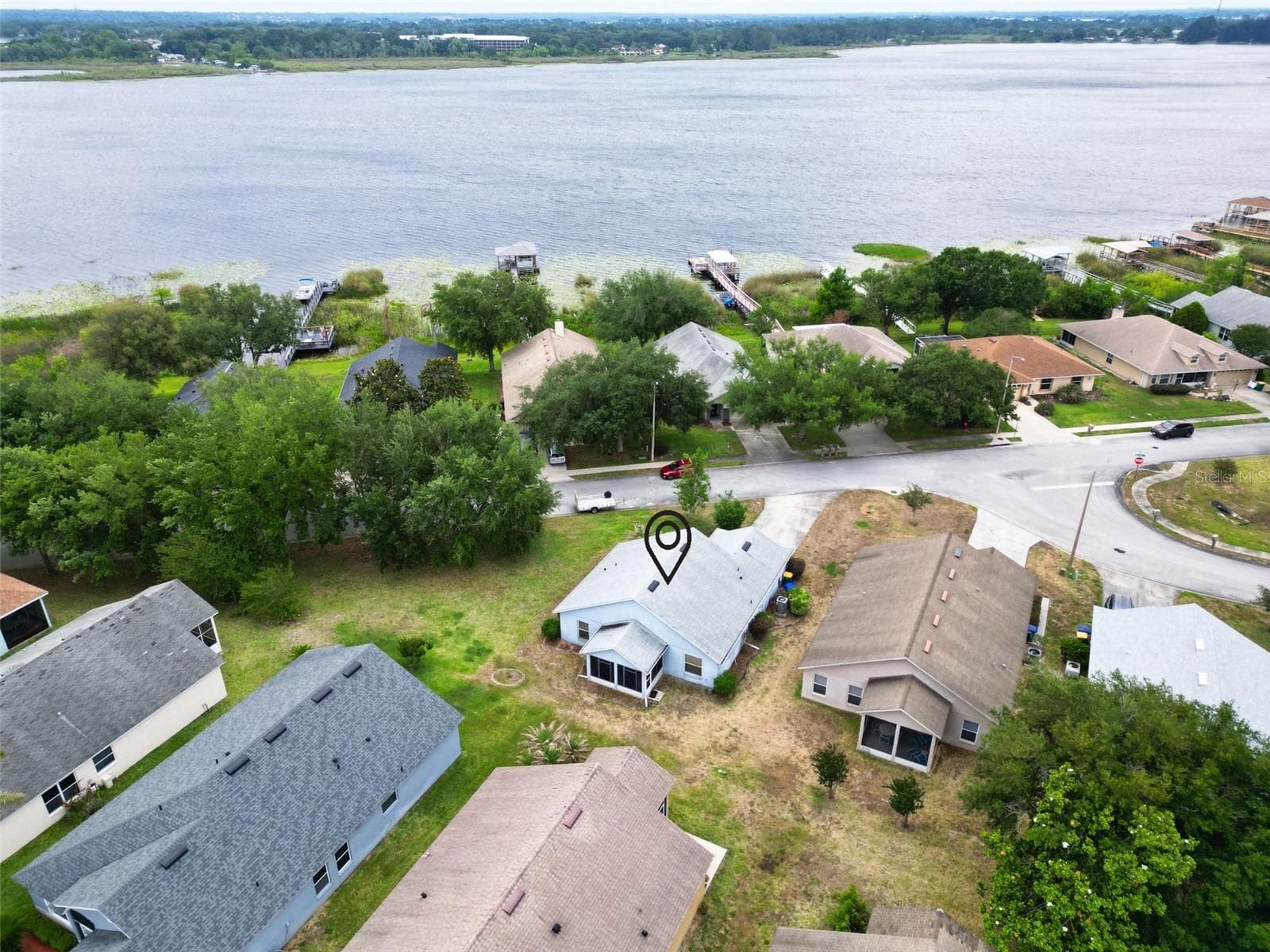 1804 LAKE VILLA DR