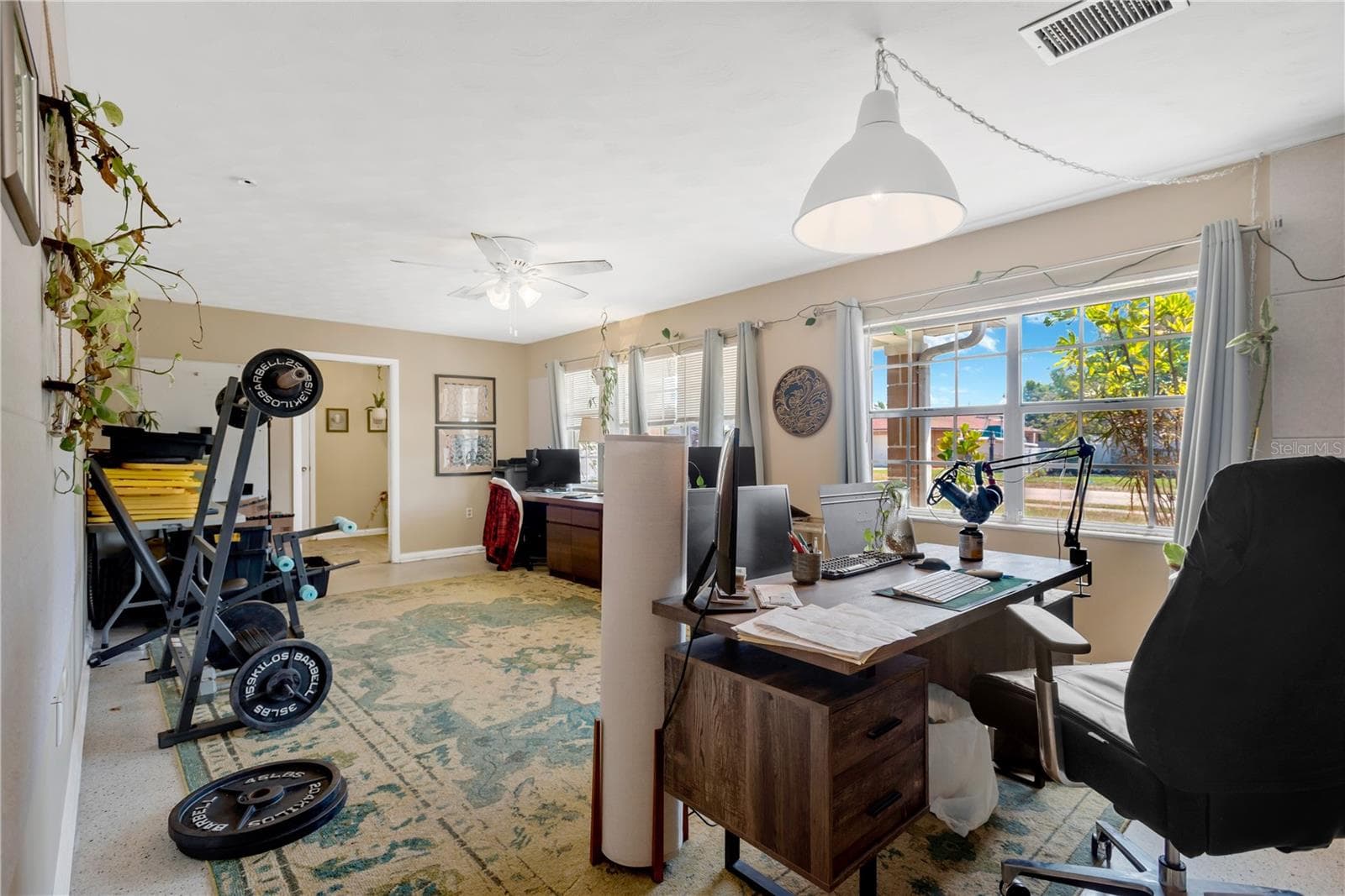 Single Family Residence at 5007 S HESPERIDES ST, TAMPA, photo 9 of 34
