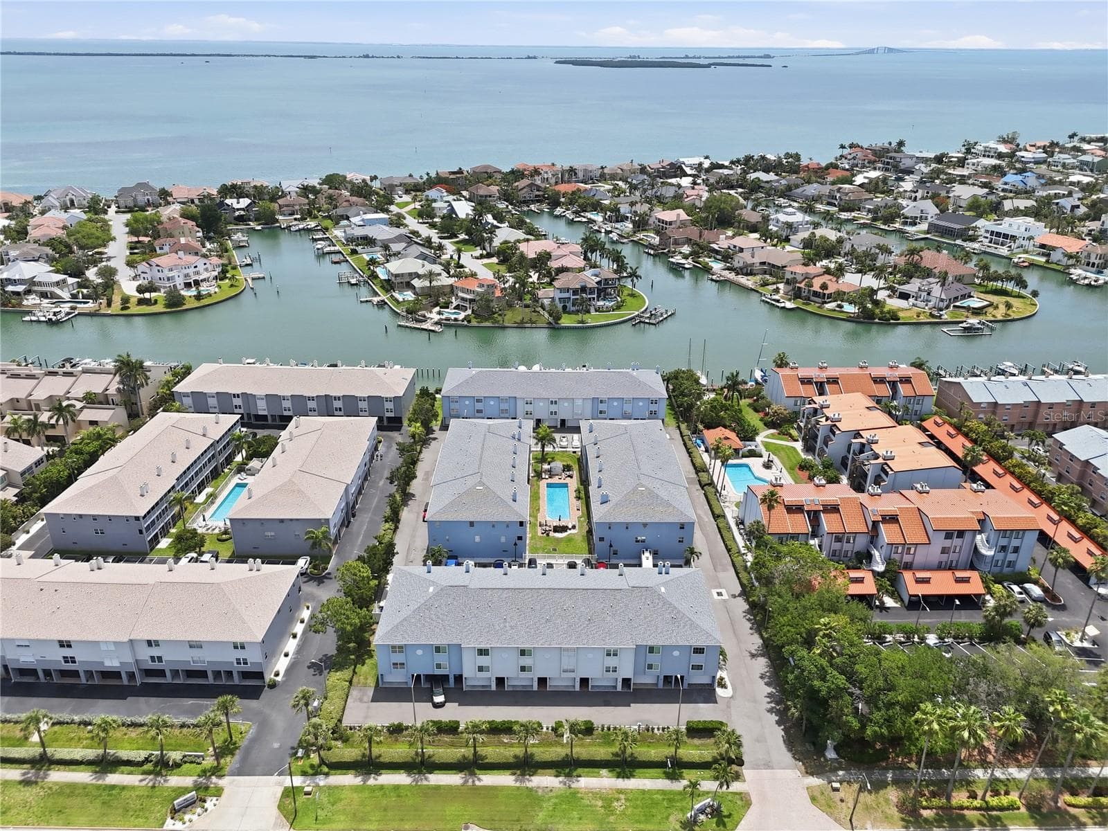 Townhouse at 545 PINELLAS BAYWAY S #302, ST PETERSBURG, photo 56 of 66