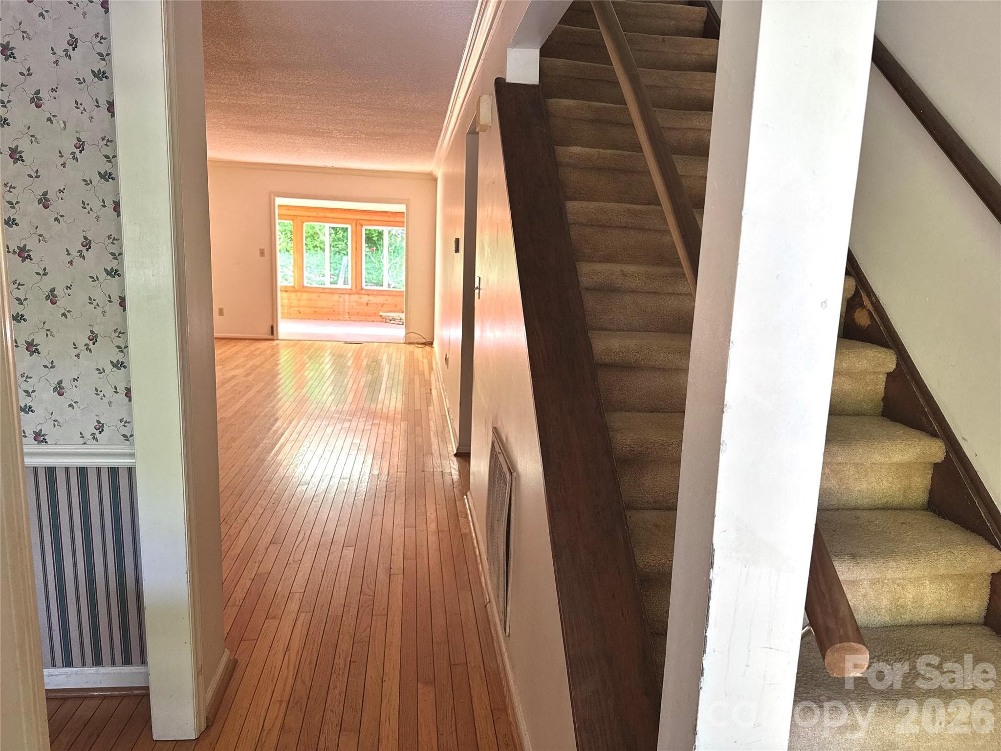 Condominium at 44 Sagebrush Circle, Etowah, photo 3 of 30