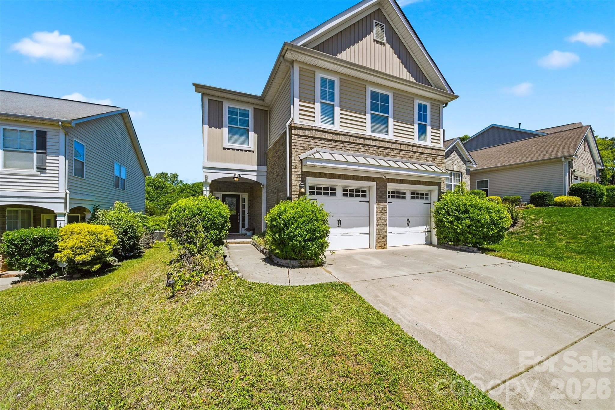 Single Family Residence at Charlotte, photo 2 of 33
