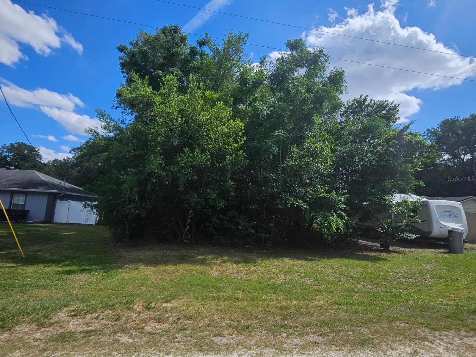 SE 140TH LN