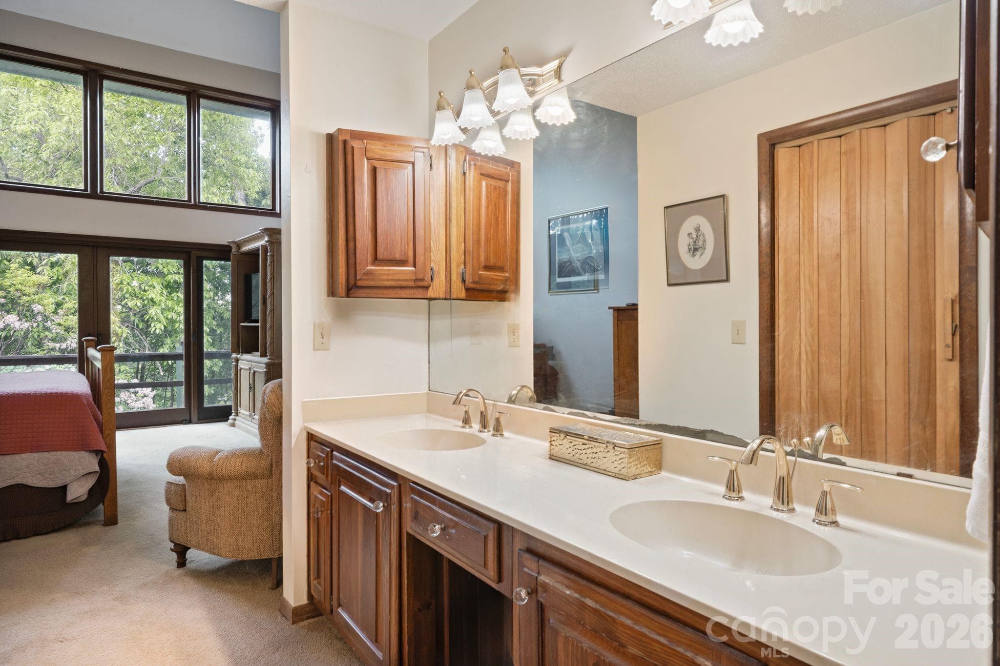 Owner's Suite Bathroom - 415 Reel Hollow Road, Marion