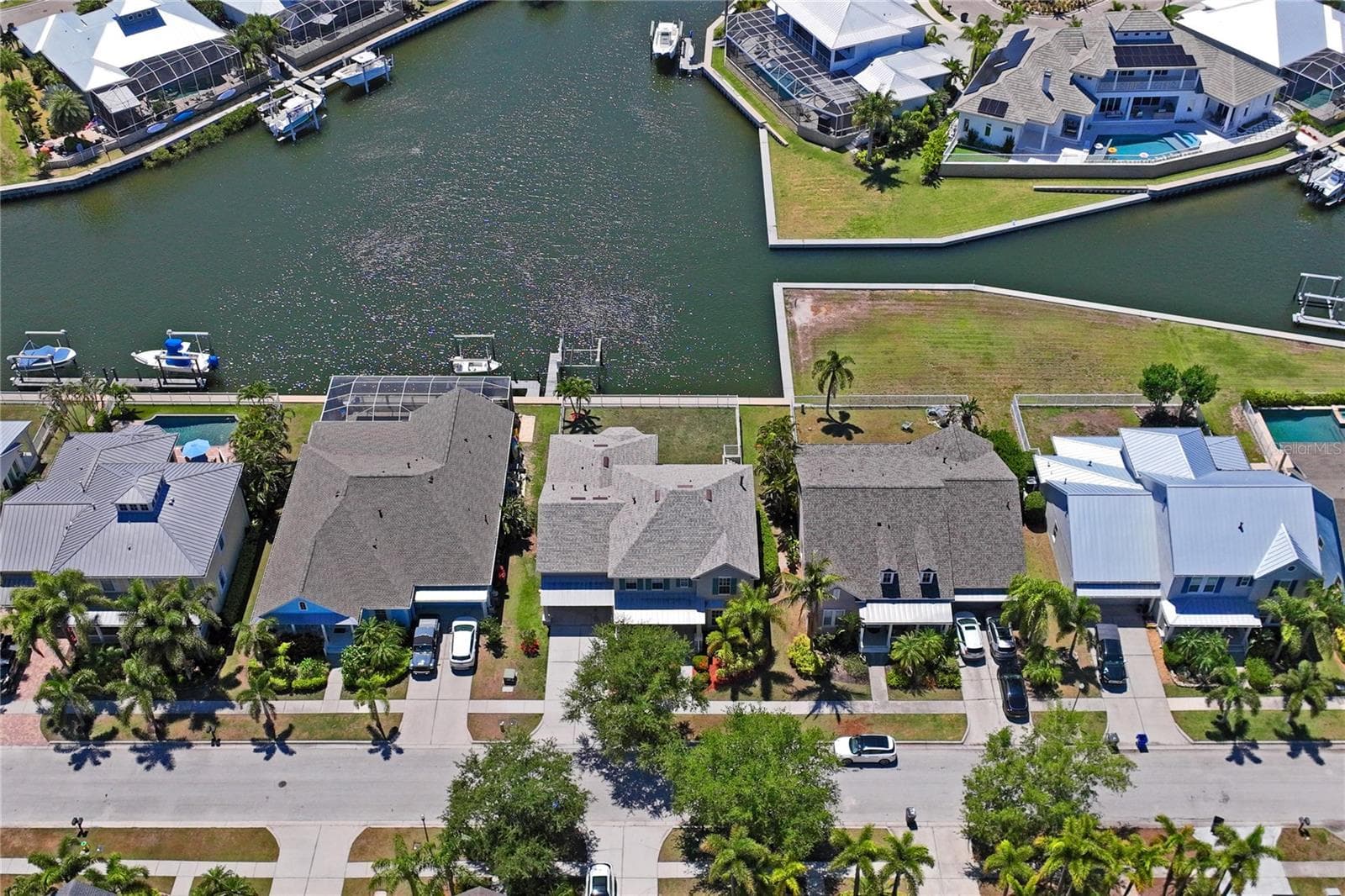 Aerial waterview with adjacent common area - 5714 SEA TROUT PL, APOLLO BEACH