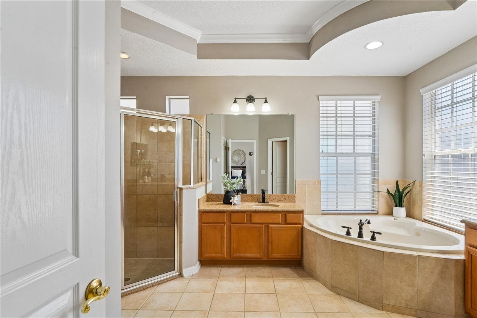 Single Family Residence at 5714 SEA TROUT PL, APOLLO BEACH, photo 32 of 97