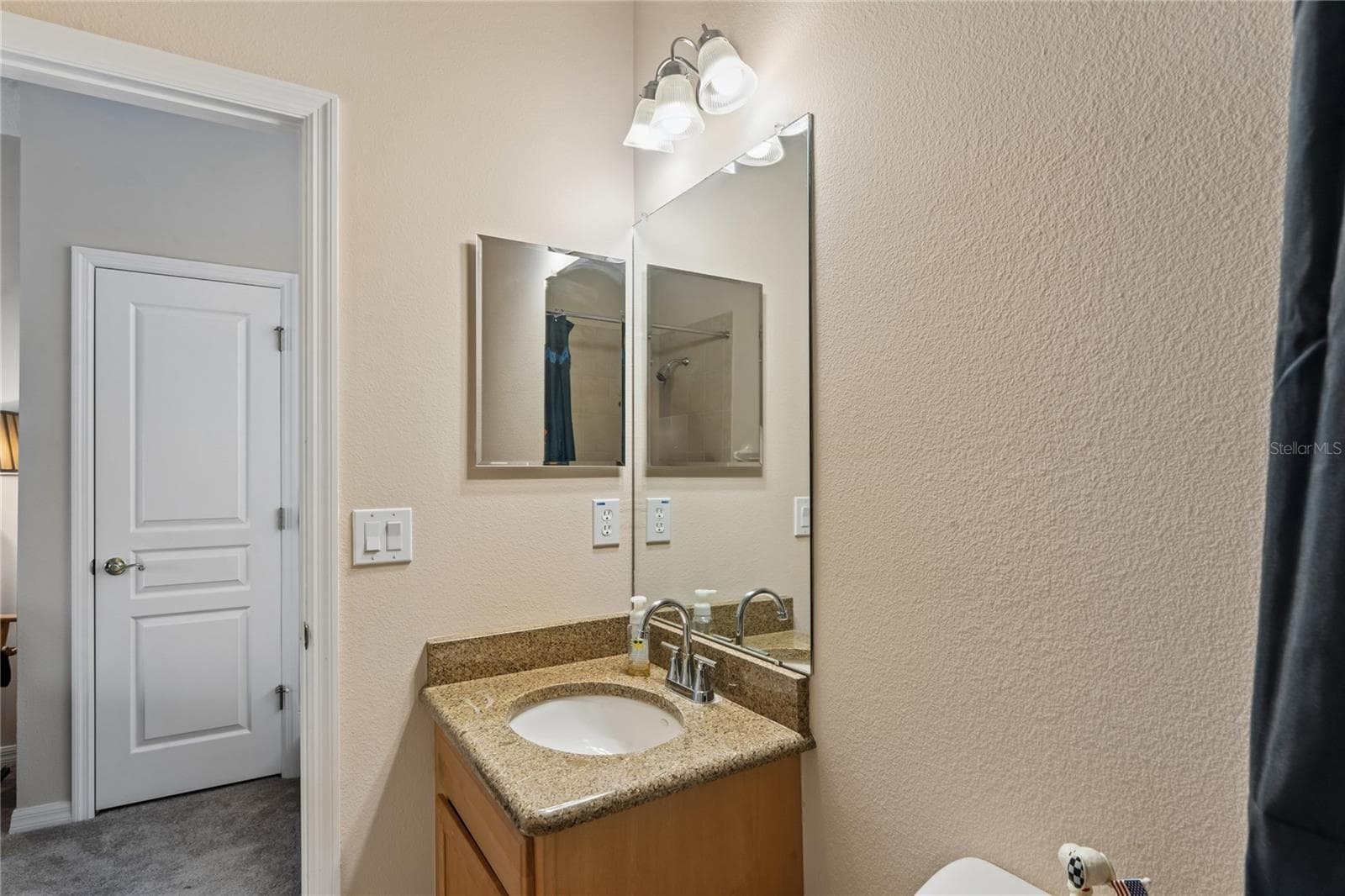 Single Family Residence at 5714 SEA TROUT PL, APOLLO BEACH, photo 45 of 97