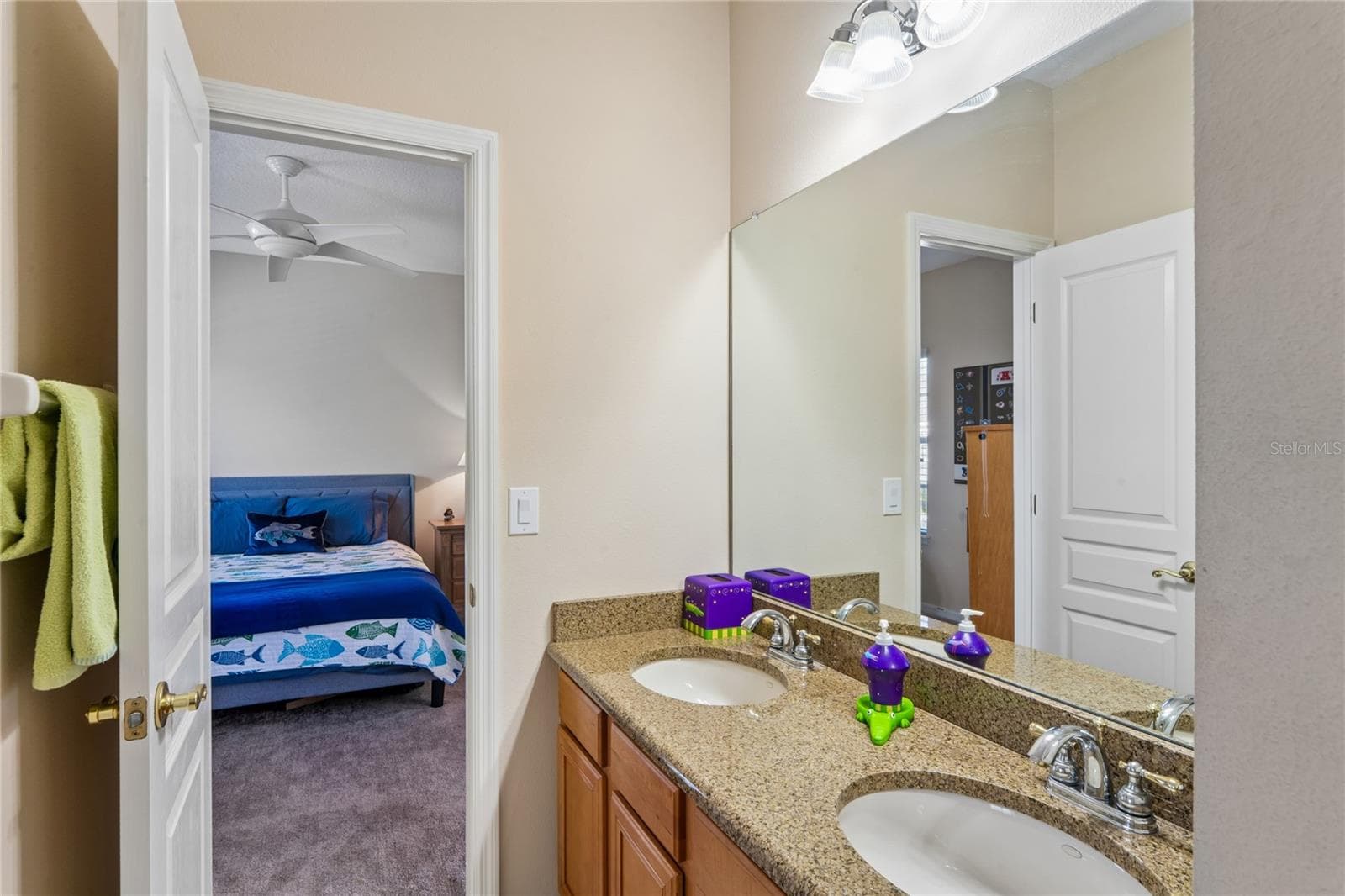 Single Family Residence at 5714 SEA TROUT PL, APOLLO BEACH, photo 52 of 97