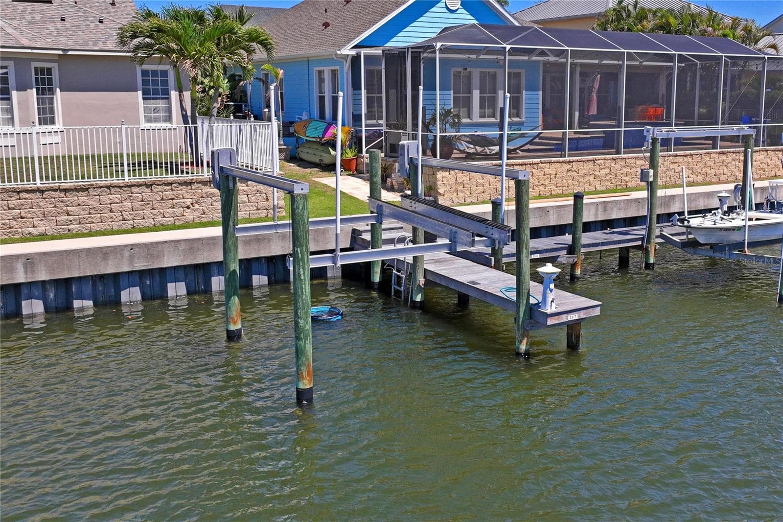Dock & Boat Lift with electric and water - 5714 SEA TROUT PL, APOLLO BEACH